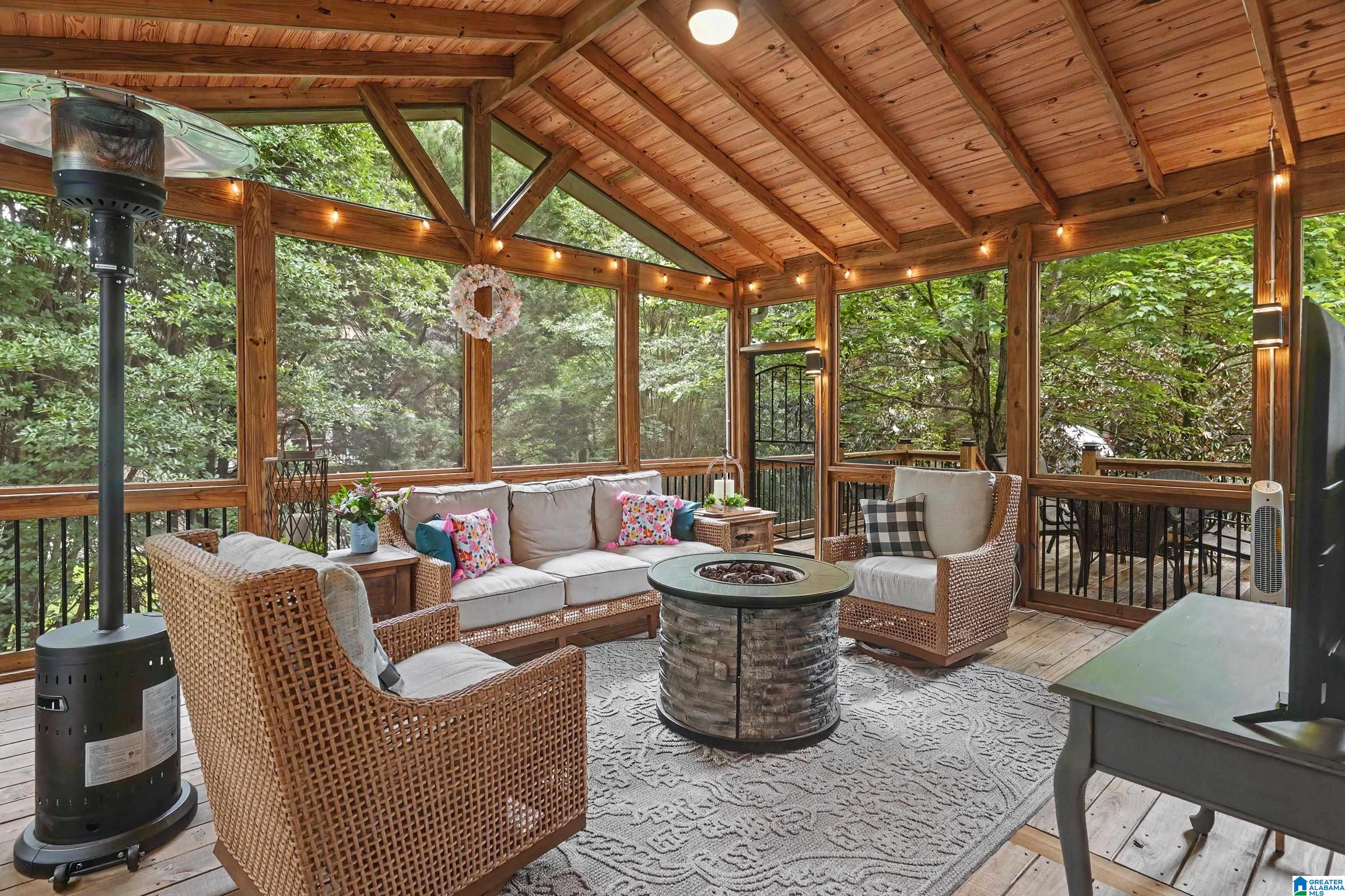 3rd image of 4104 Ashington Dr, Birmingham, AL 35242 | MLS# 21455665
