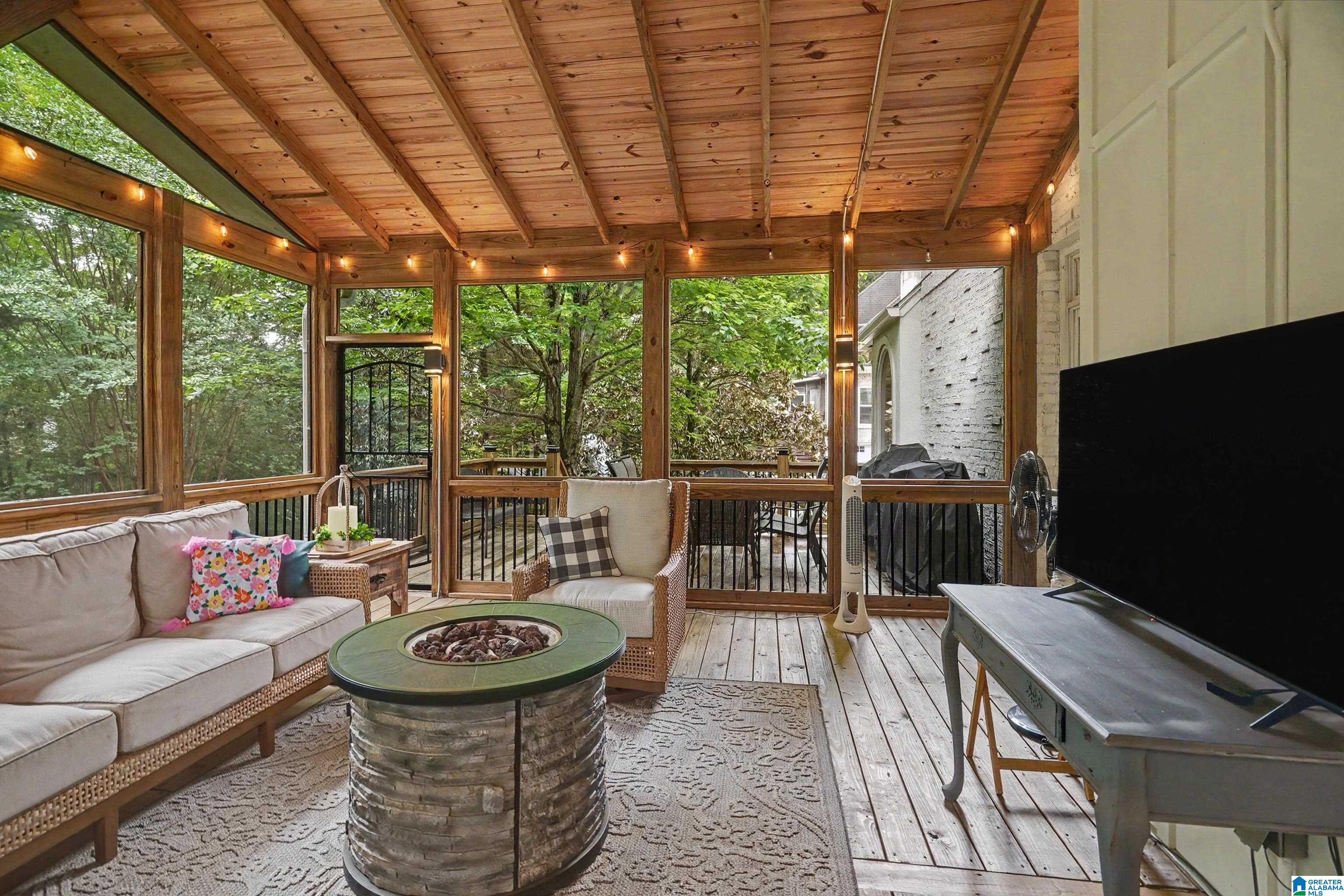 4th image of 4104 Ashington Dr, Birmingham, AL 35242 | MLS# 21455665