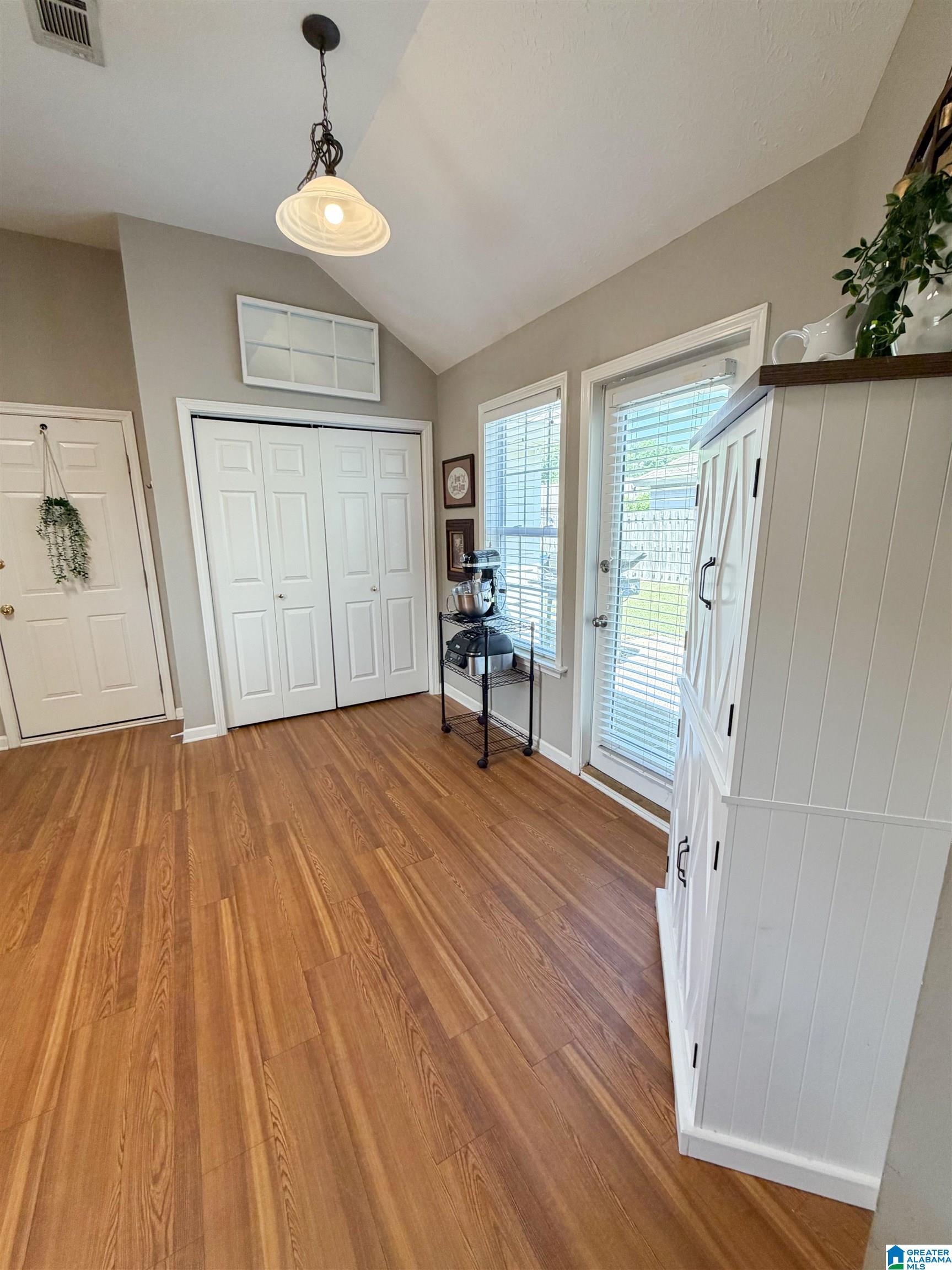Photo 4 of Single family home for sale at 3813 Claiborne Cir, Montgomery, AL 36116 | MLS# 21455683 | Listing updated on 2026-06-11