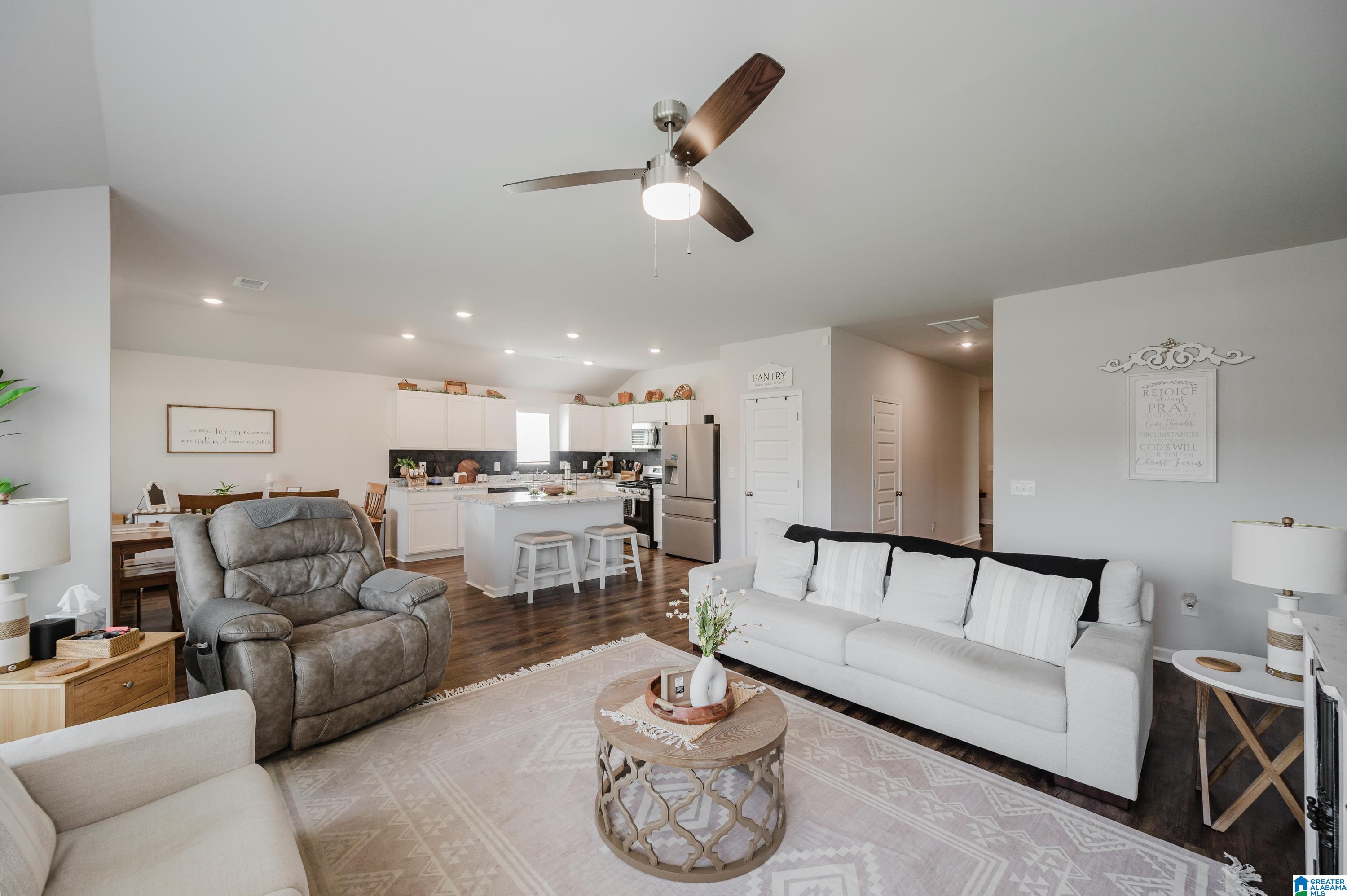 Photo 4 of Sale Pending at 330 Amber Ave, Calera, AL 35040 | MLS# 21455690 | Listing updated on 2026-07-09