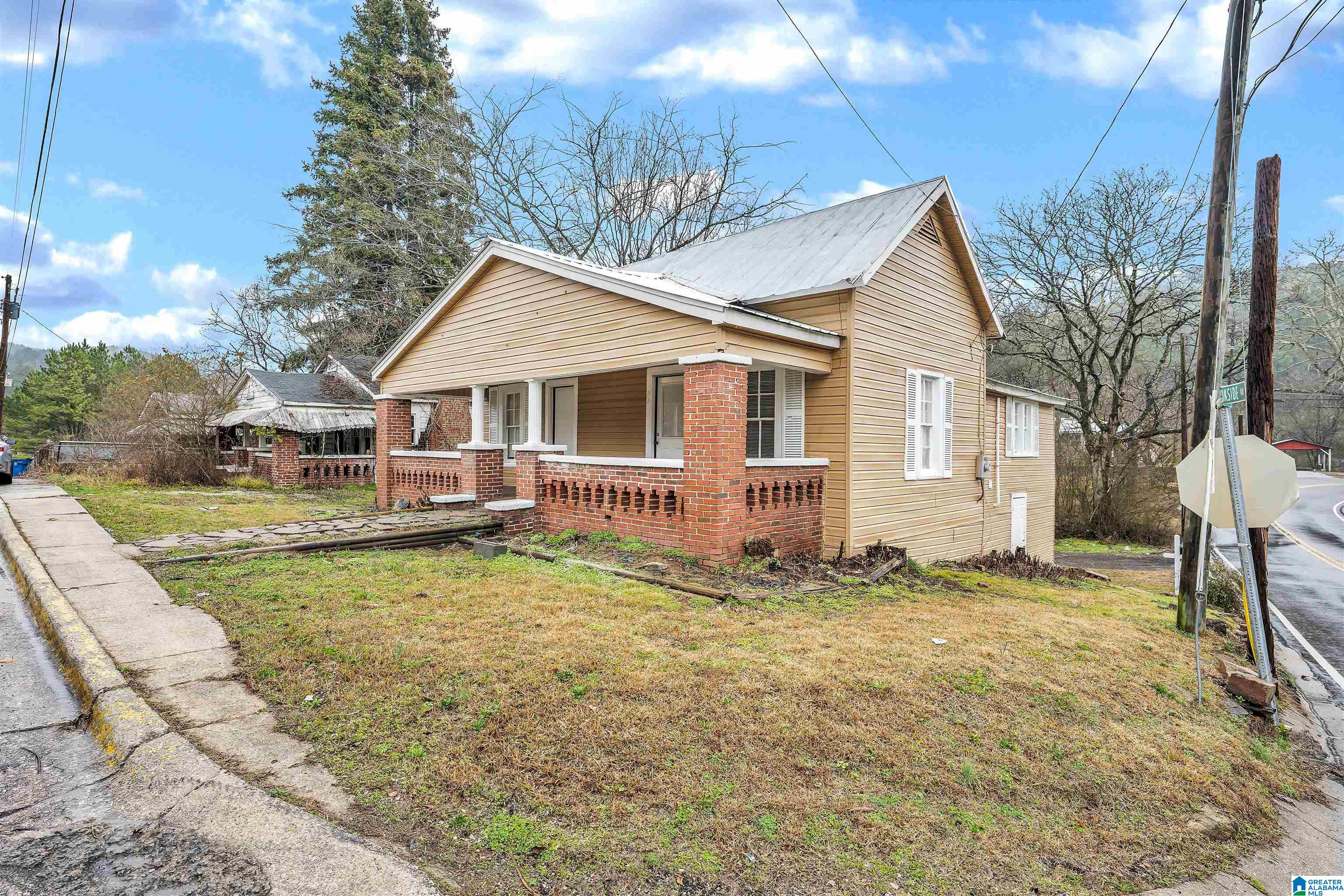 3rd image of 225 Main Street, Graysville, AL 35073 | MLS# 21455709