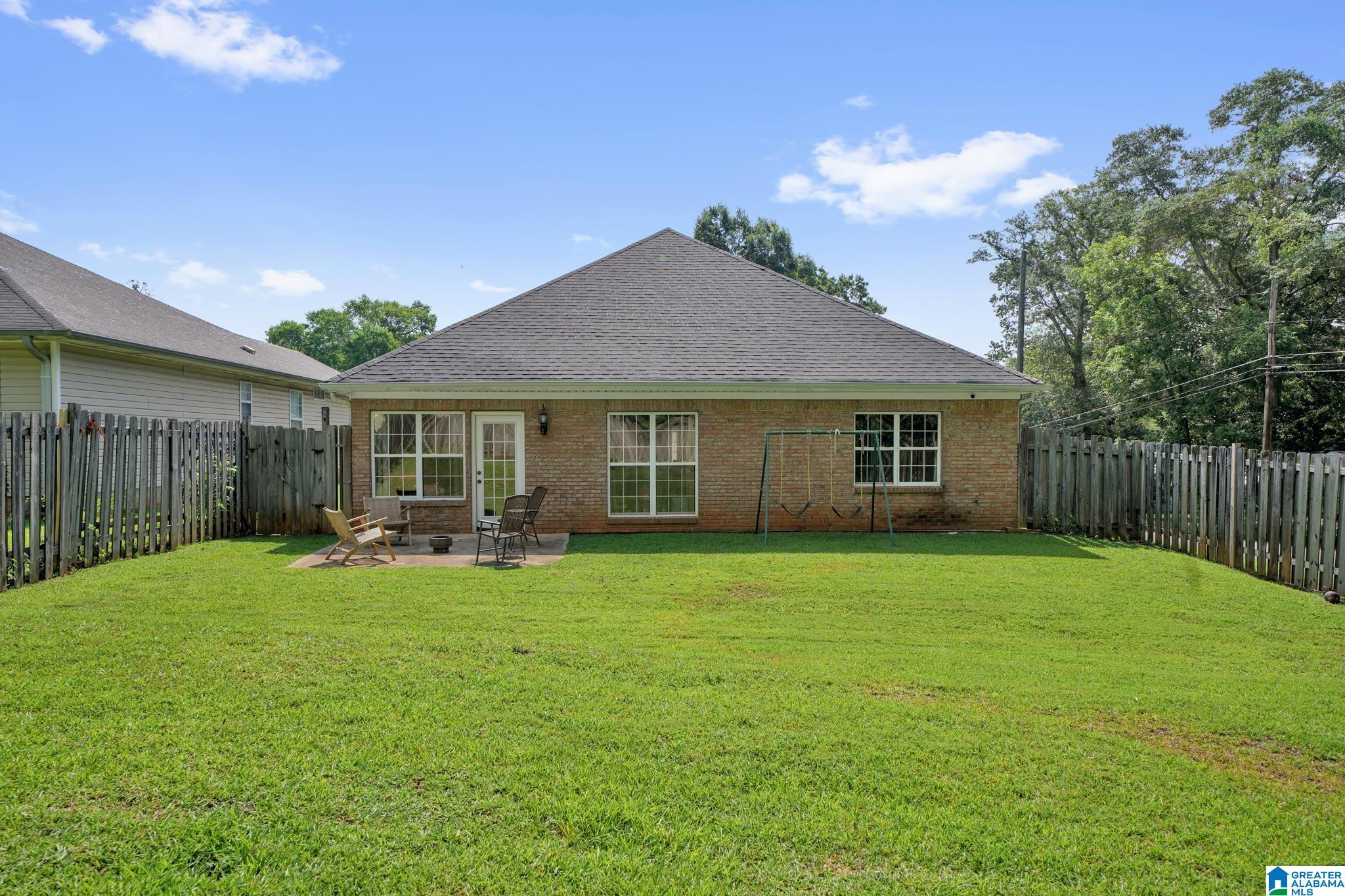 Photo 3 of Single family home for sale at 795 Salters Dr, Bessemer, AL 35023 | MLS# 21455728 | Listing updated on 2026-06-28