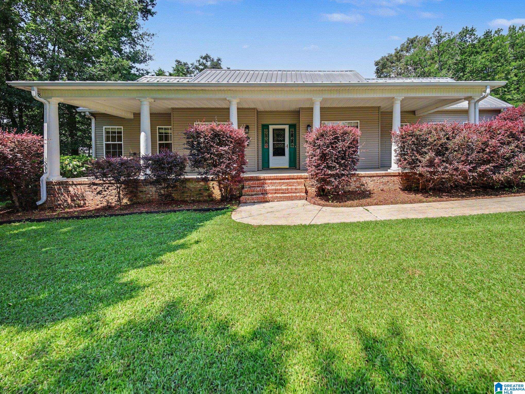 2nd image of 195 Lake View Circle, Riverside, AL 35135 | MLS# 21455729