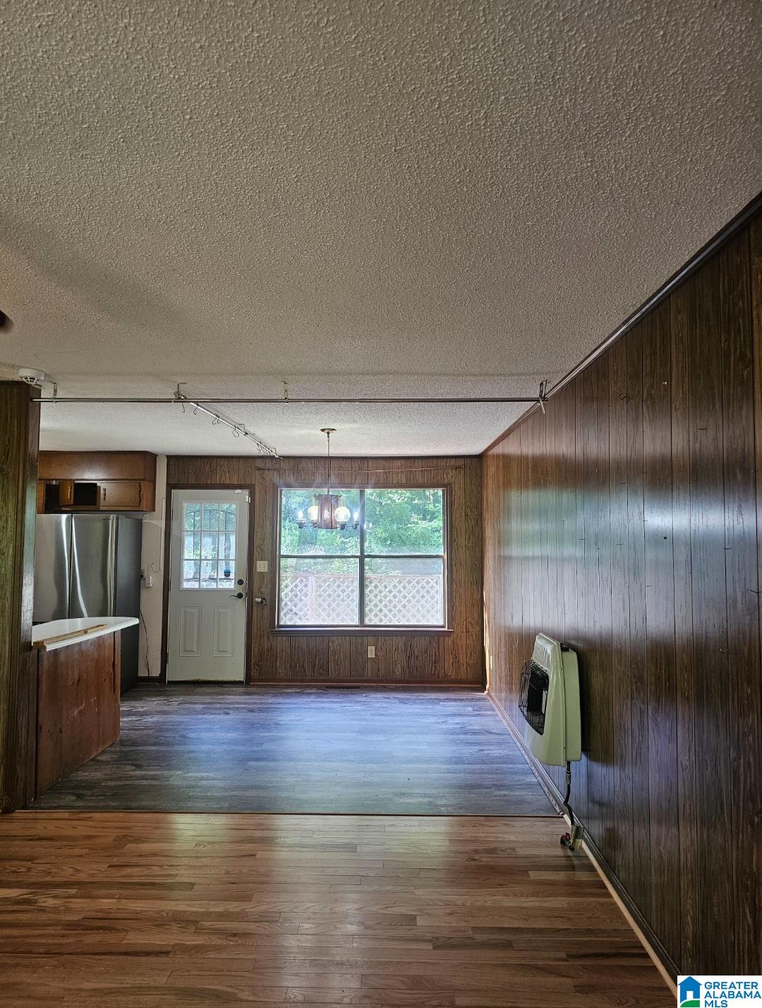 Photo 3 of Single family home for sale at 1652 Azalea Dr, Birmingham, AL 35235 | MLS# 21455744 | Listing updated on 2026-07-13