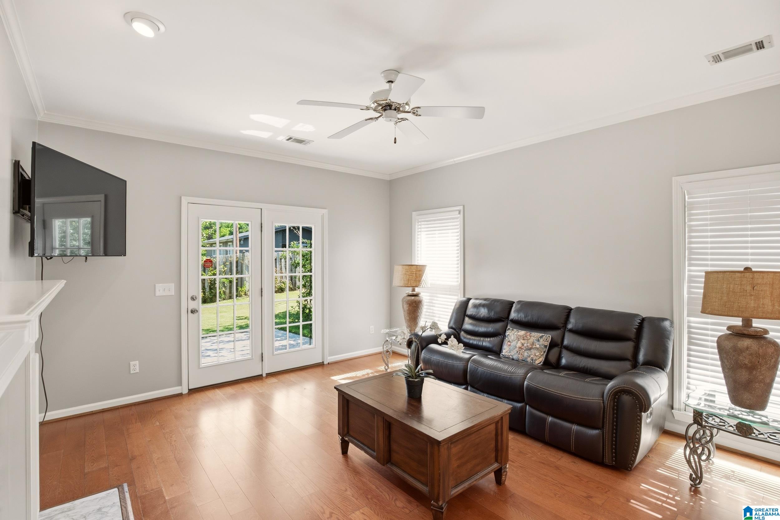 Homes for sale in Homewood, AL | 1529 Parkside Court, Homewood, AL 35209 | MLS# 21455834