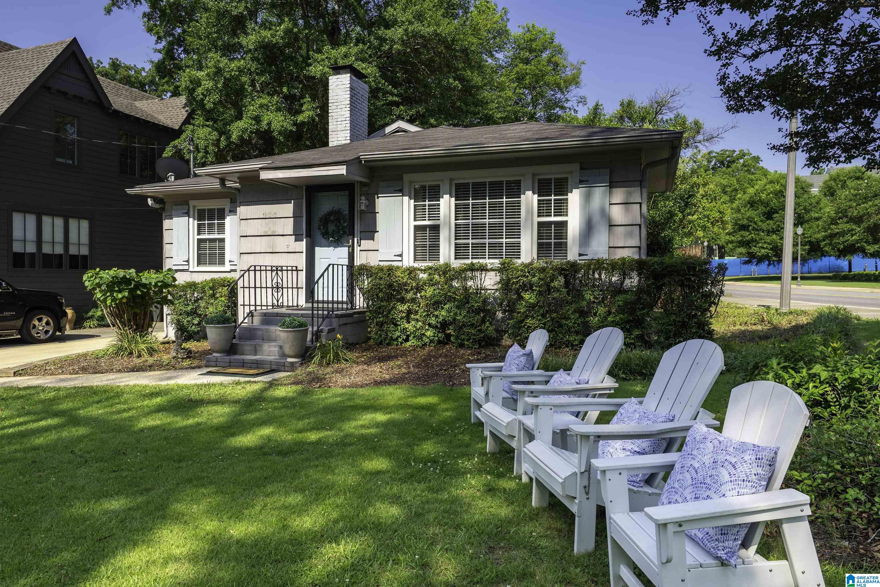 Homes for sale in Homewood, AL | 100 Edgewood Boulevard, Homewood, AL 35209 | MLS# 21455876
