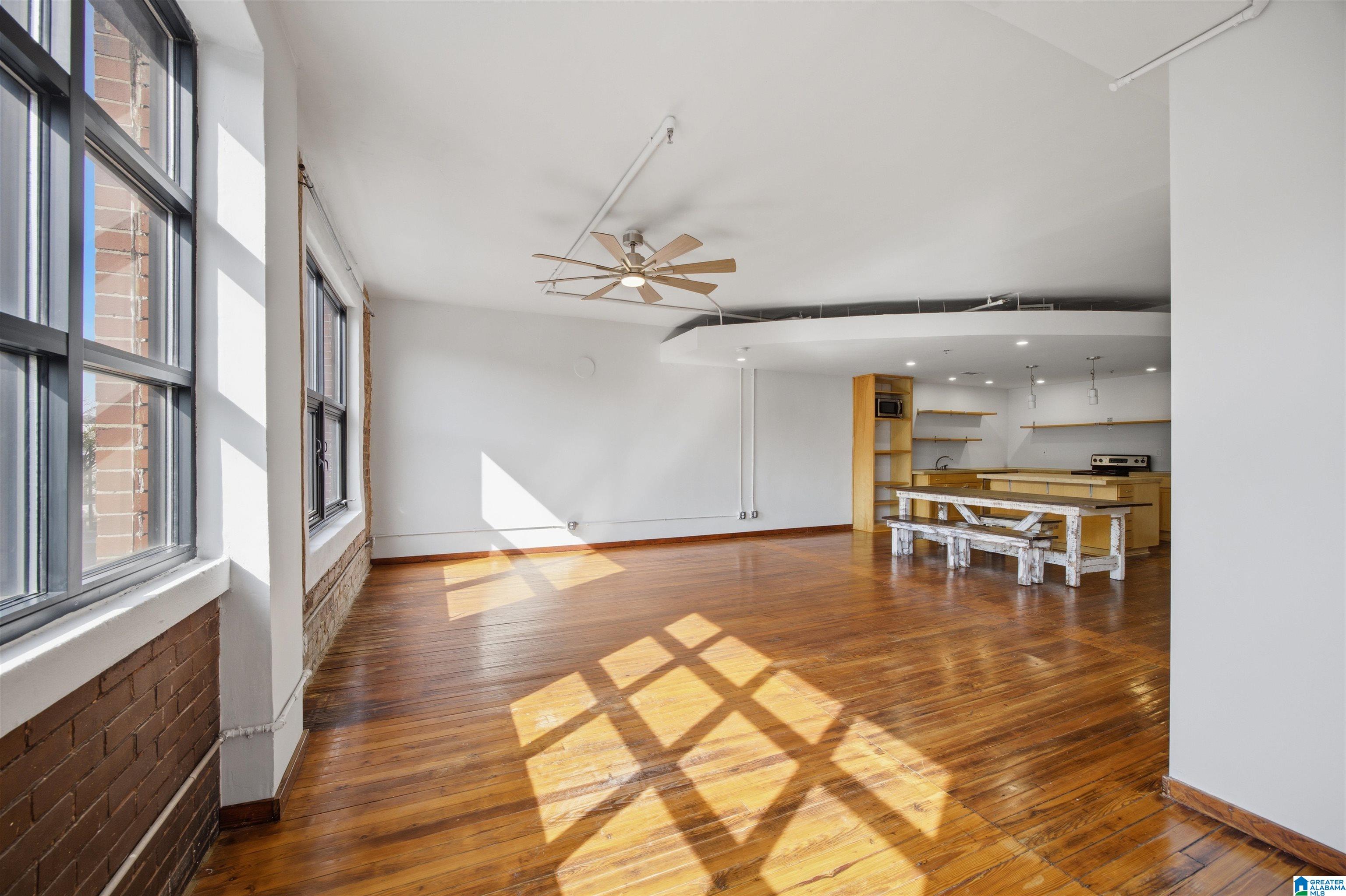 Homes for sale in Birmingham, AL | 2318 1st Avenue #301, Birmingham, AL 35203 | MLS# 21455887