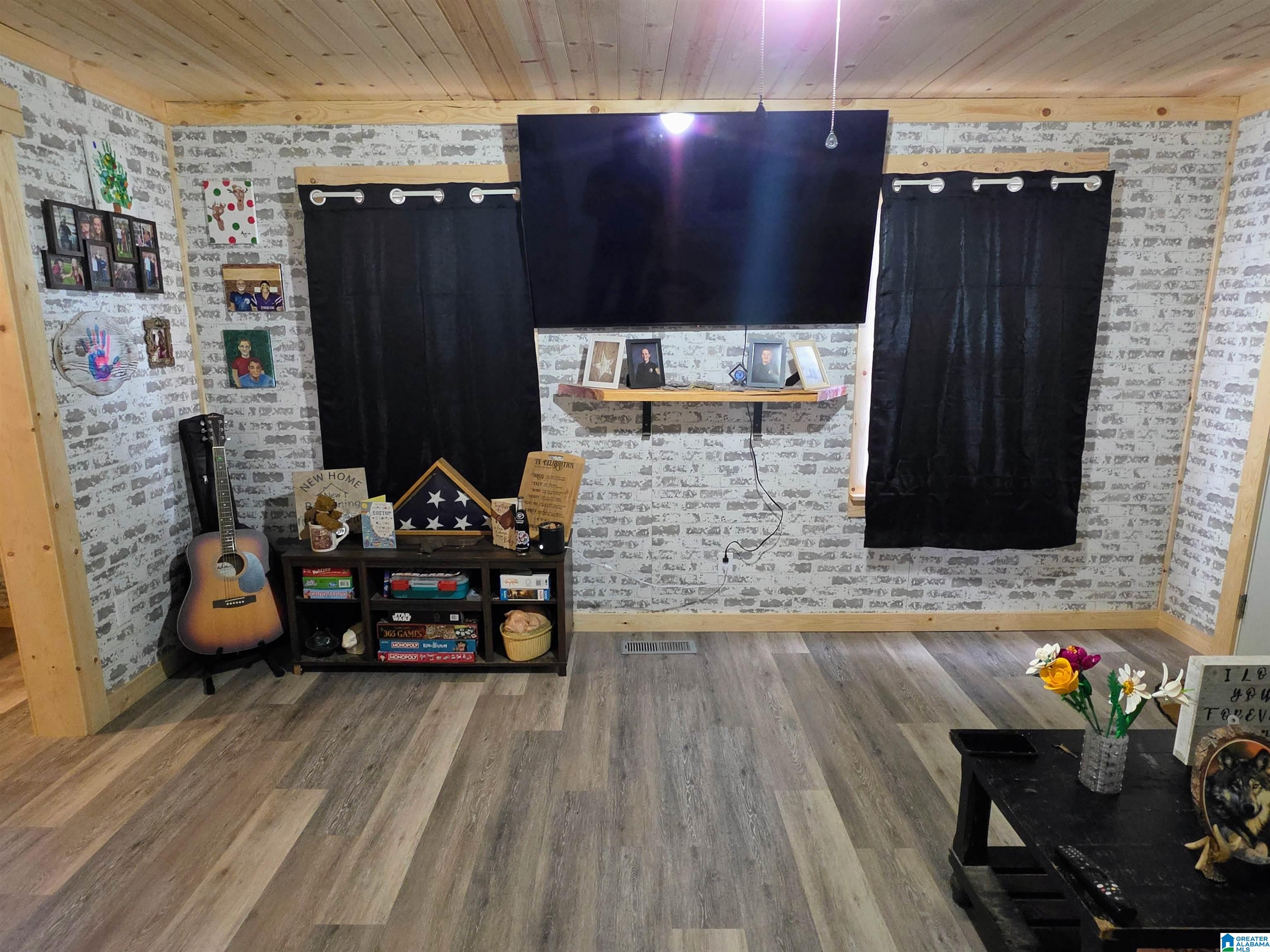 Photo 4 of Single family home for sale at 416 Central Ave, Oxford, AL 36203 | MLS# 21455889 | Listing updated on 2026-08-28