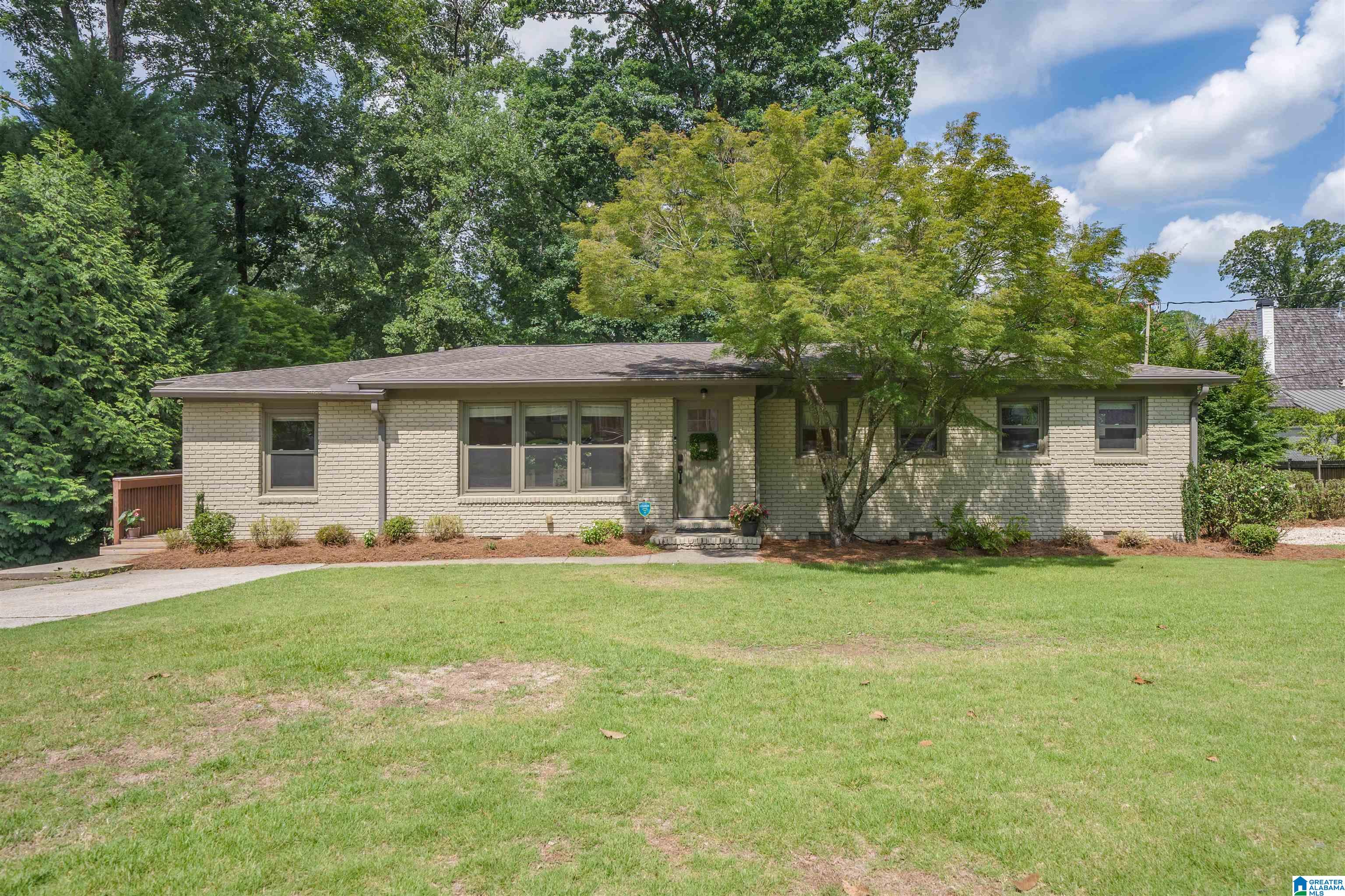 Homes for sale in Mountain Brk, AL | 3804 Buckingham Lane, Mountain Brk, AL 35243 | MLS# 21455892