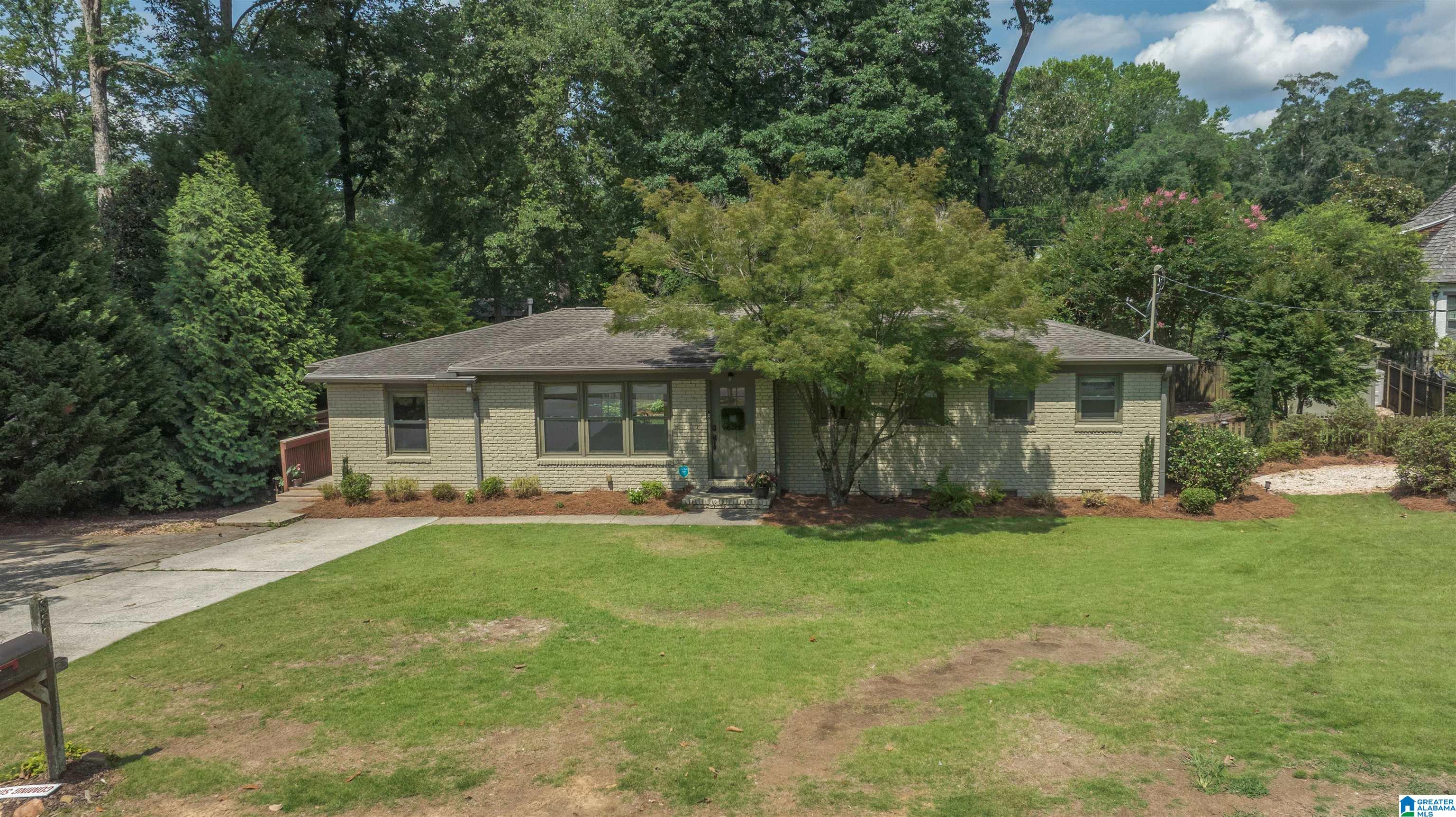 Homes for sale in Mountain Brk, AL | 3804 Buckingham Lane, Mountain Brk, AL 35243 | MLS# 21455892