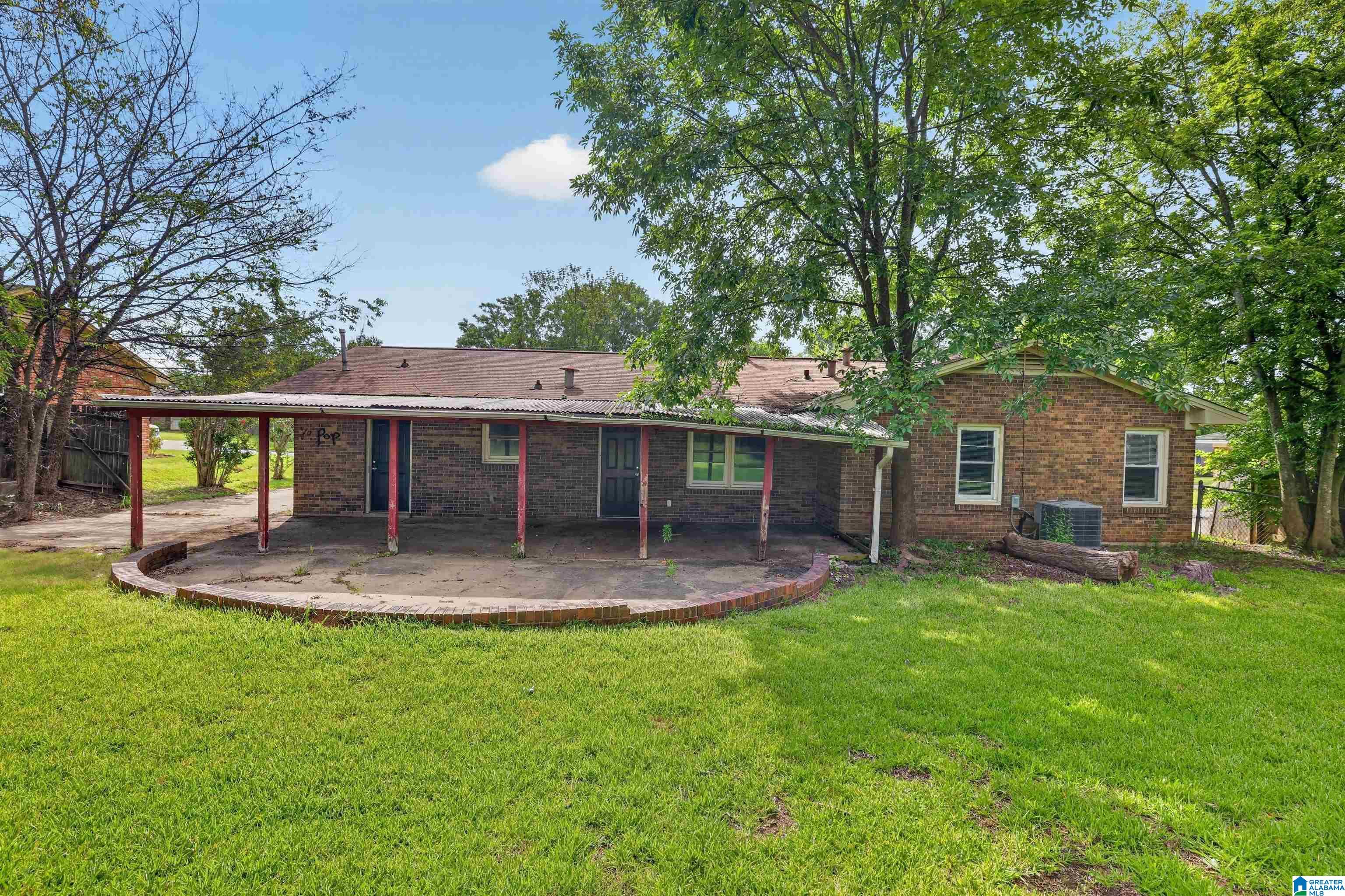 Photo 4 of Single family home for sale at 1848 Gatewood Dr, Montgomery, AL 36106 | MLS# 21455904 | Listing updated on 2026-09-10
