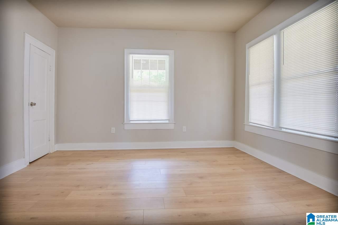 Photo 3 of Single family home for sale at 501 5th Street SW, Birmingham, AL 35211 | MLS# 21455905 | Listing updated on 2026-06-13