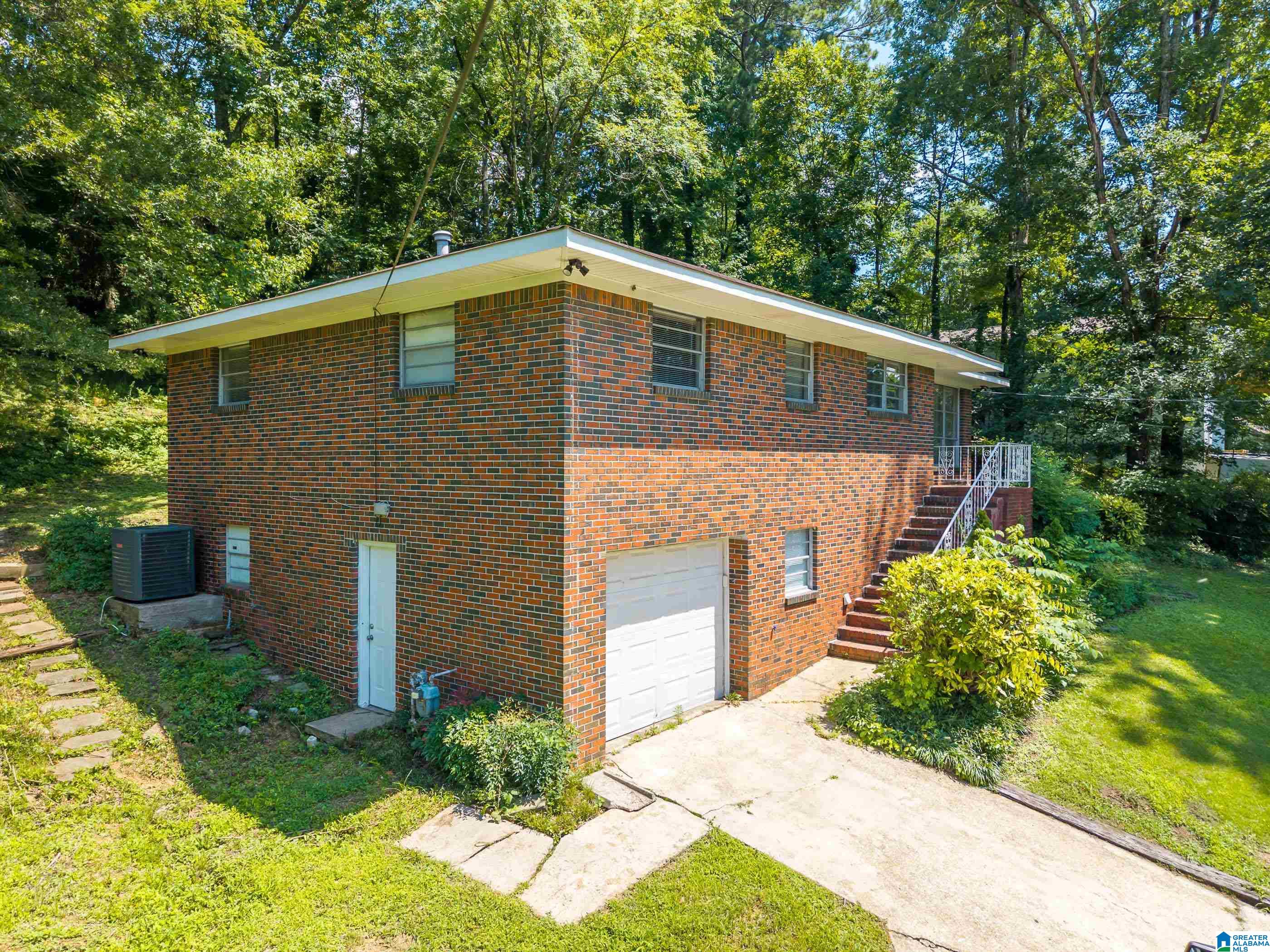 Homes for sale in Birmingham, AL | 923 Mcdonald Chapel Road, Birmingham, AL 35224 | MLS# 21455909