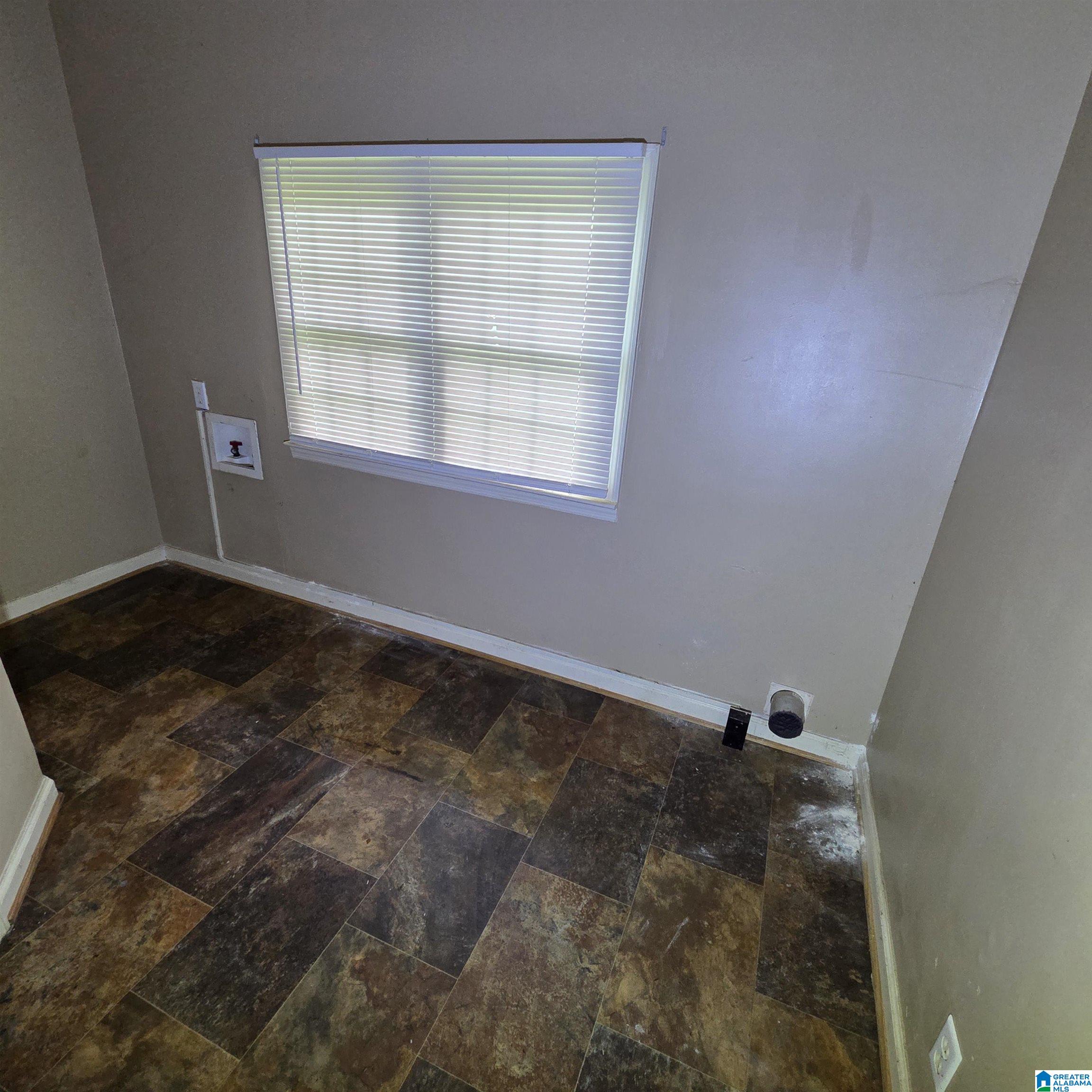 Photo 4 of Single family home for sale at 415 Gene Reed Dr, Birmingham, AL 35215 | MLS# 21455919 | Listing updated on 2026-07-16