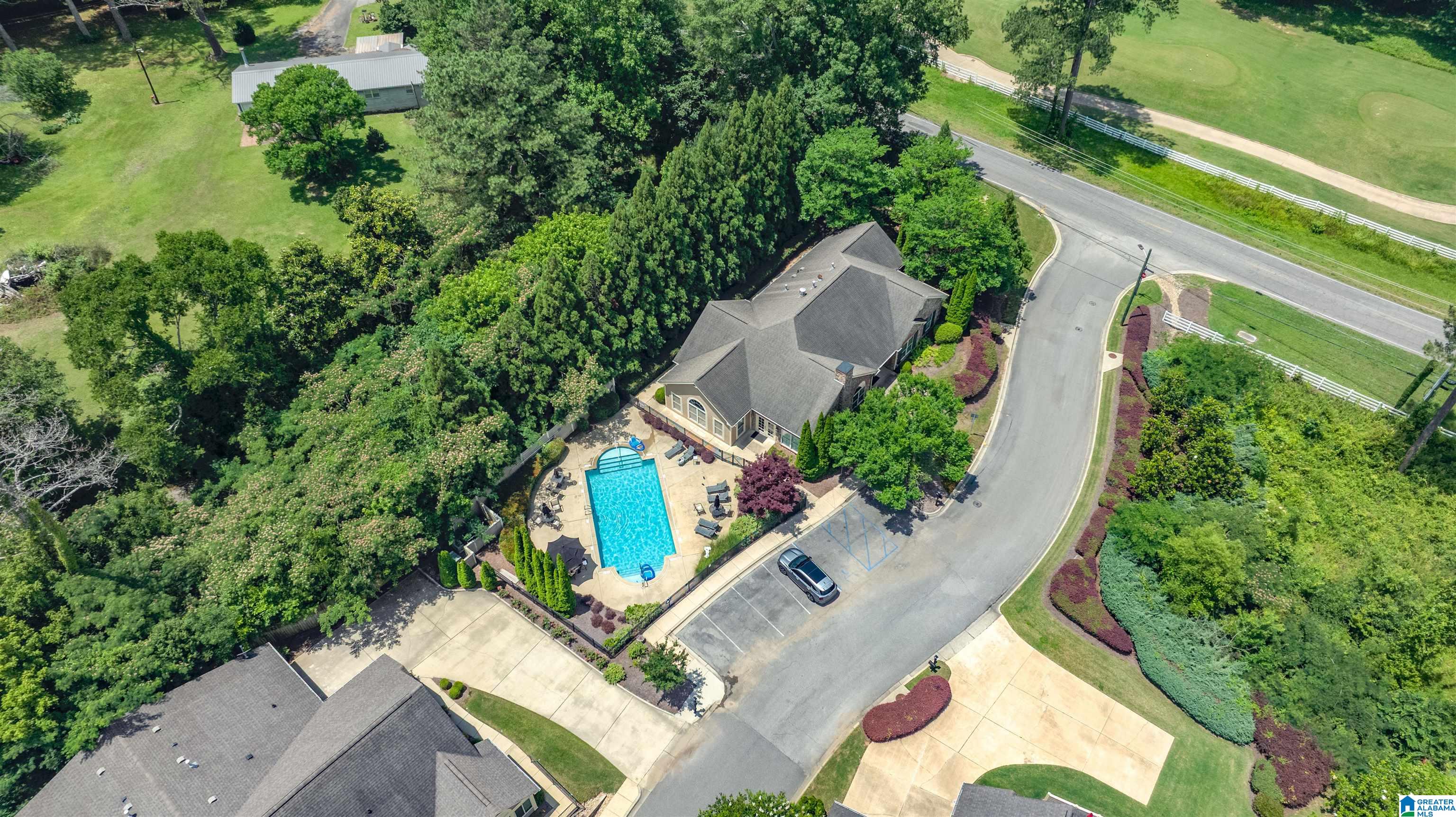 Homes for sale in Birmingham, AL | 121 Cornerstone Court #121, Birmingham, AL 35022 | MLS# 21455945