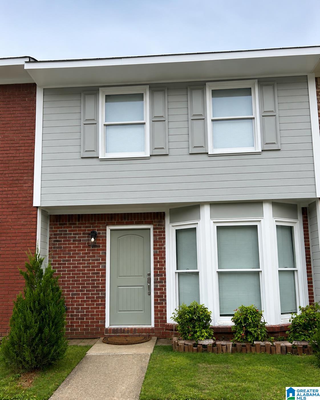 Photo 1 of Townhouse for sale at 5073 Falling Crk Ln, Birmingham, AL 35235 | MLS# 21455955 | Listing updated on 2026-07-26