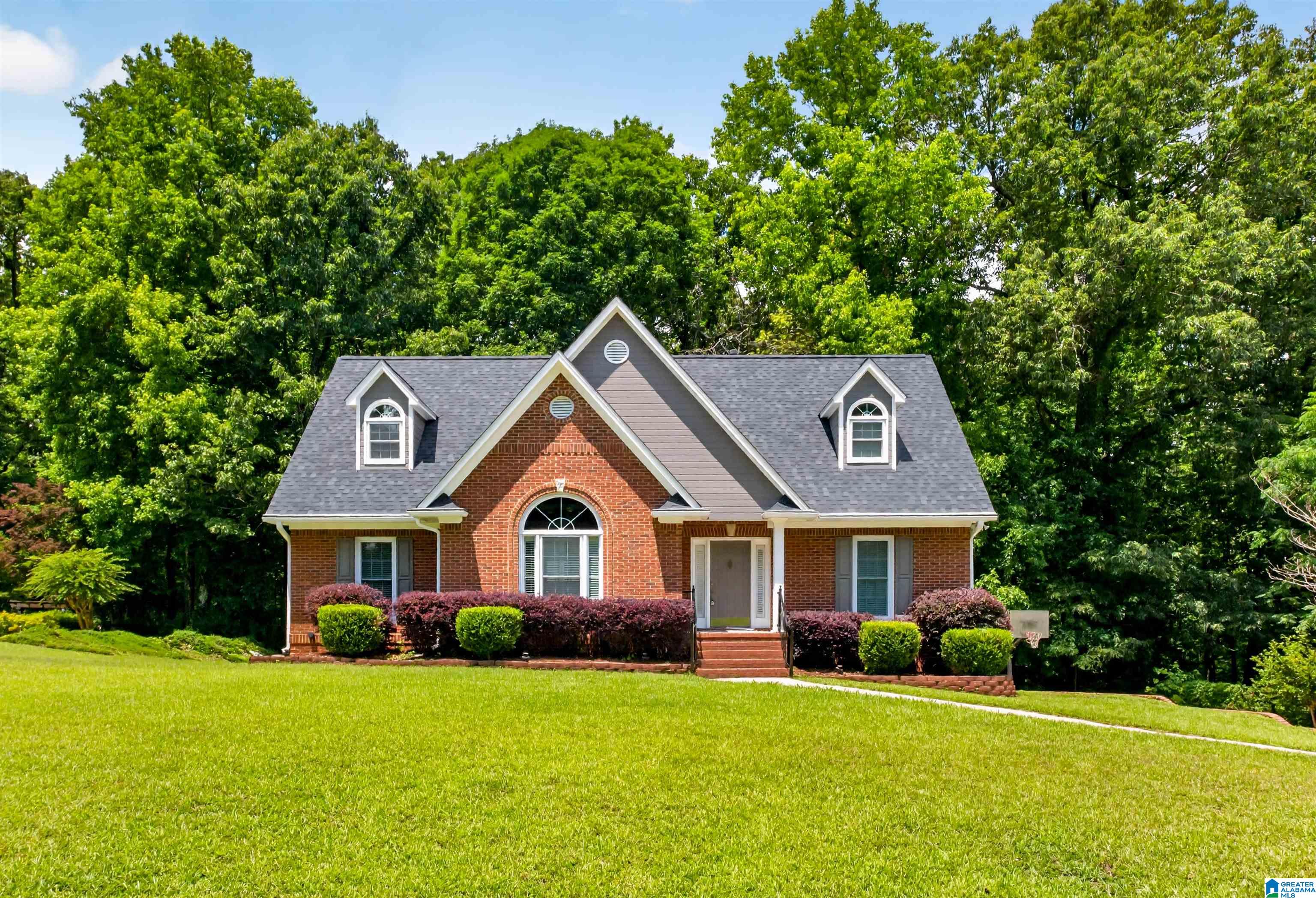 Homes for sale in Trussville, AL | 6904 Woodvale Lane, Trussville, AL 35173 | MLS# 21455976