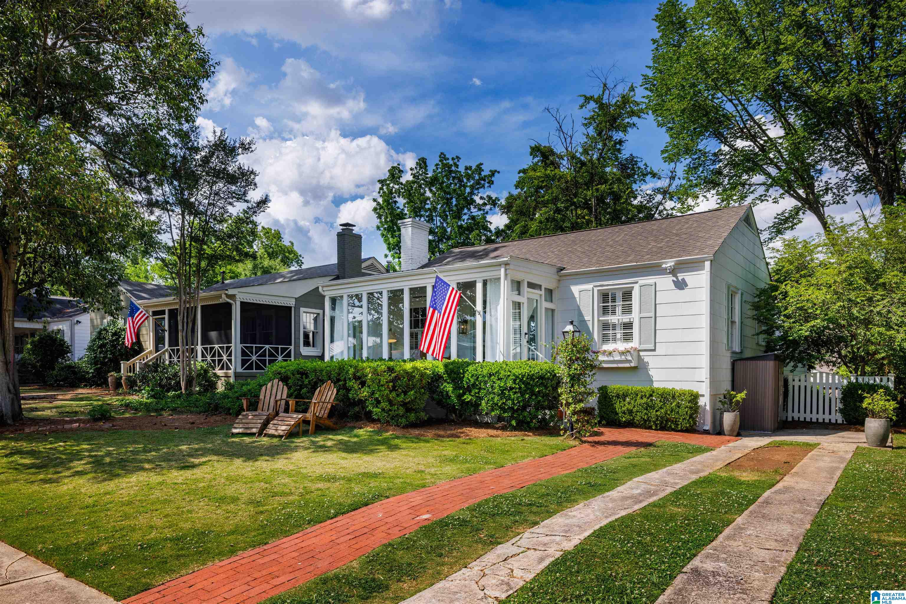 Homes for sale in Homewood, AL | 342 Dixon Avenue, Homewood, AL 35209 | MLS# 21455995