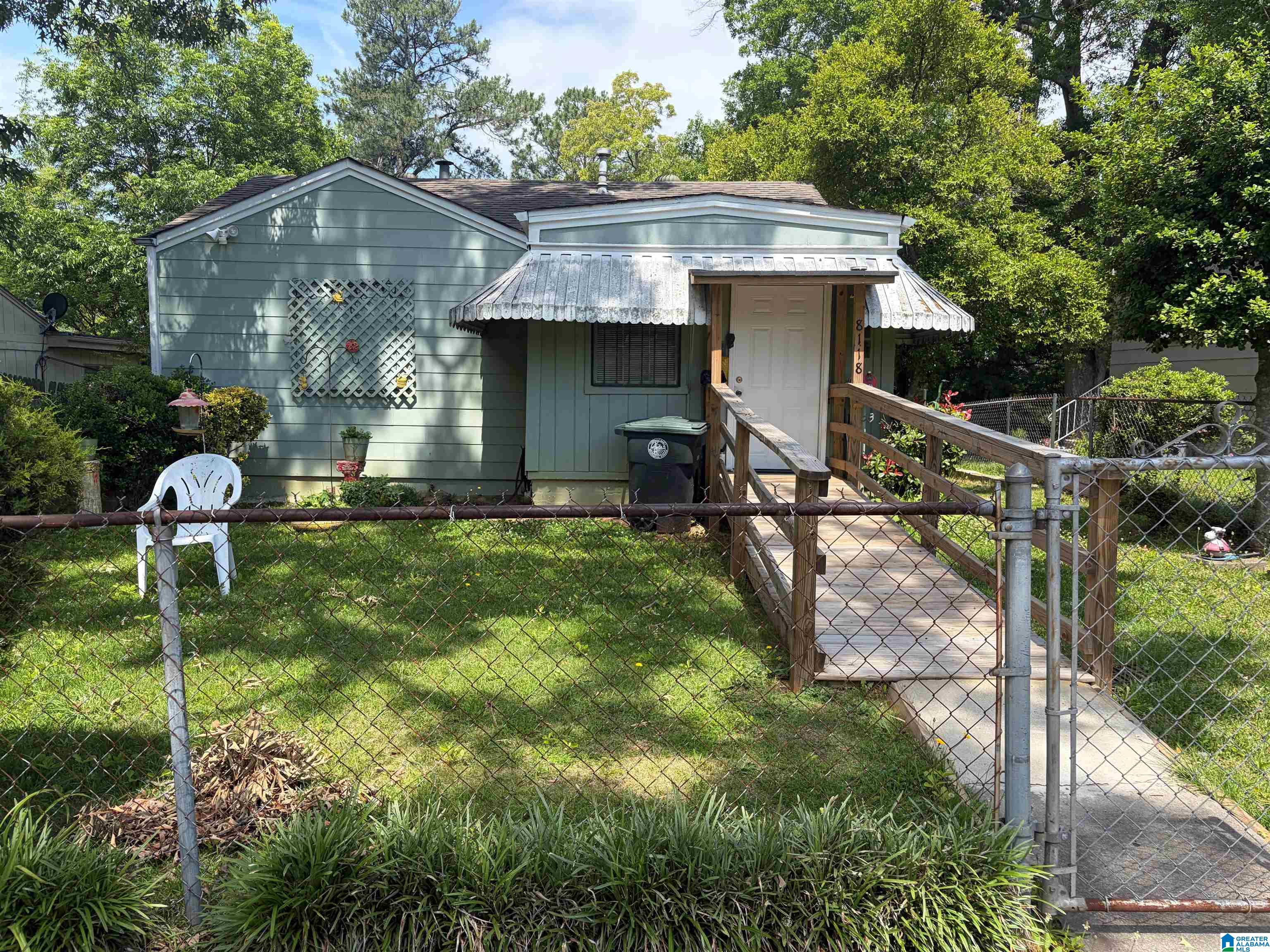 Photo 1 of Single family home for sale at 8118 S 7th Avenue, Birmingham, AL 35206 | MLS# 21456058 | Listing updated on 2026-06-16