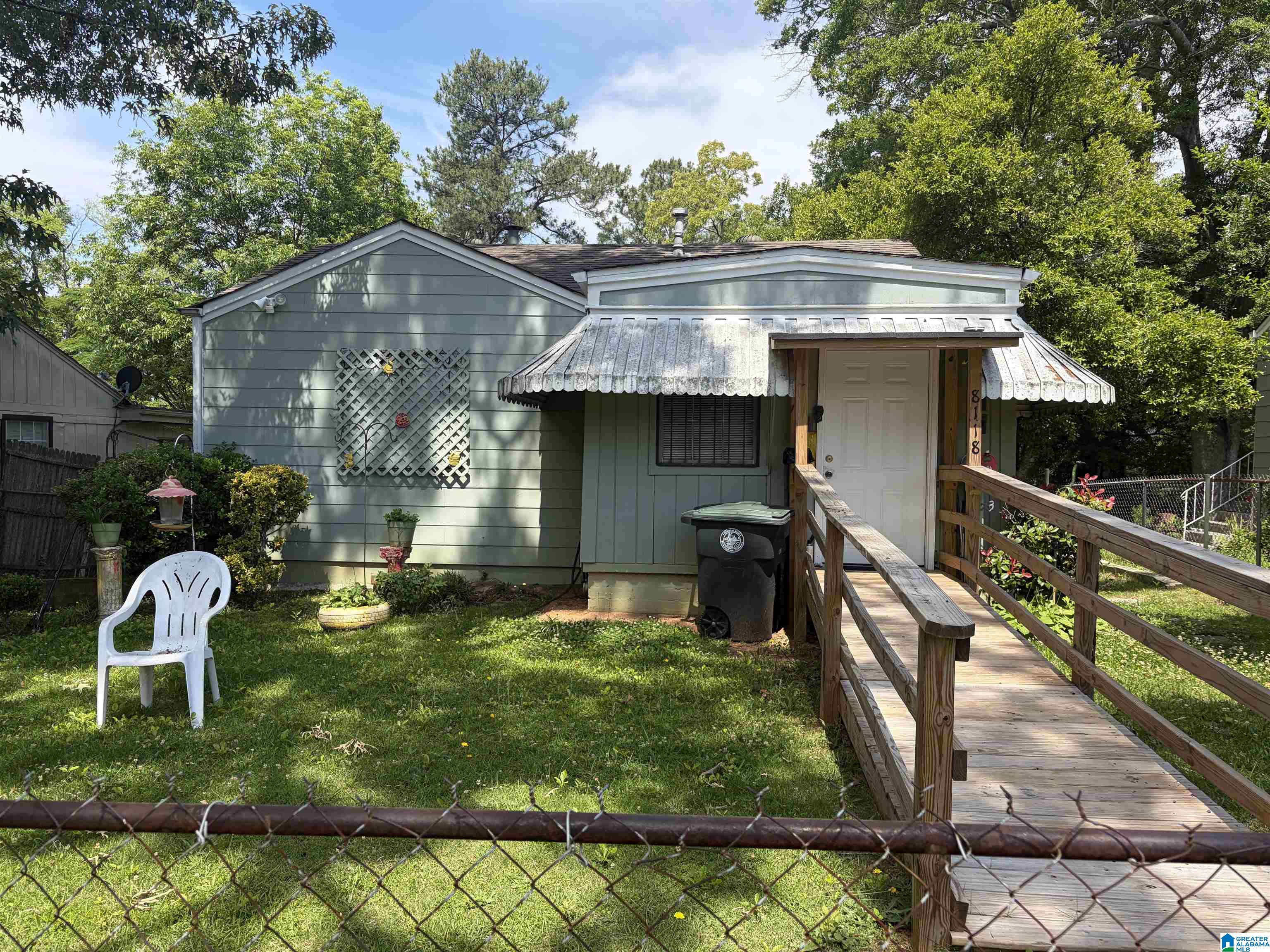 Photo 2 of Single family home for sale at 8118 S 7th Avenue, Birmingham, AL 35206 | MLS# 21456058 | Listing updated on 2026-06-16