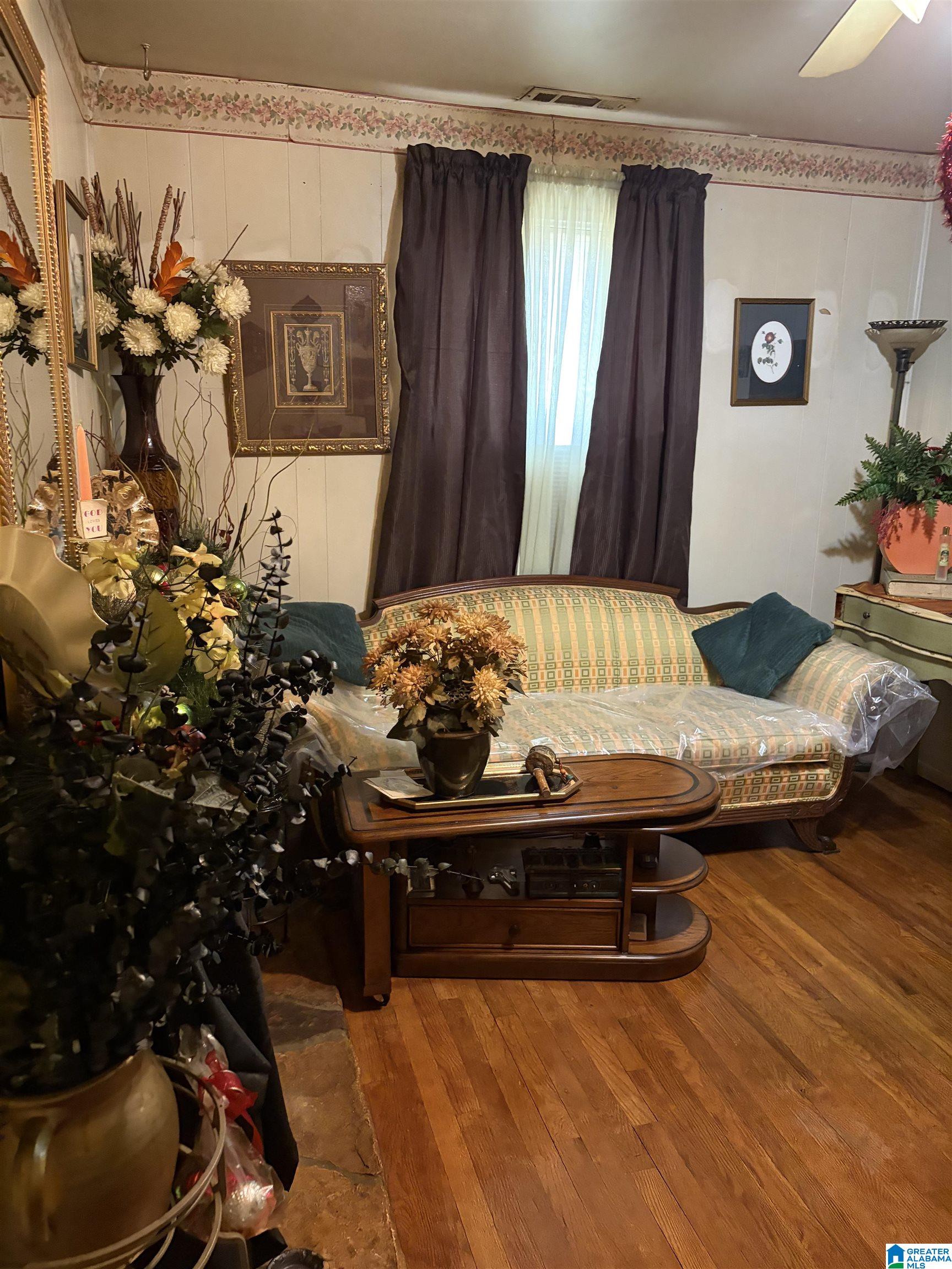 Photo 3 of Single family home for sale at 8118 S 7th Avenue, Birmingham, AL 35206 | MLS# 21456058 | Listing updated on 2026-06-16