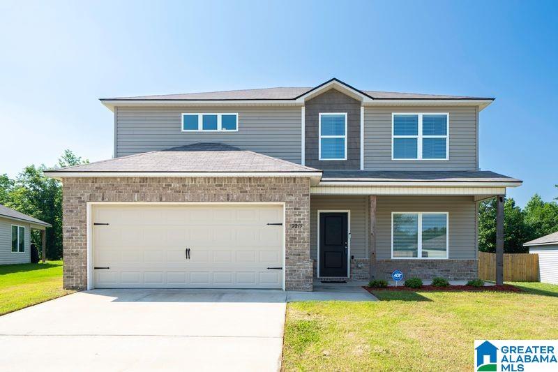 2215 W Middlebrooke Crossing