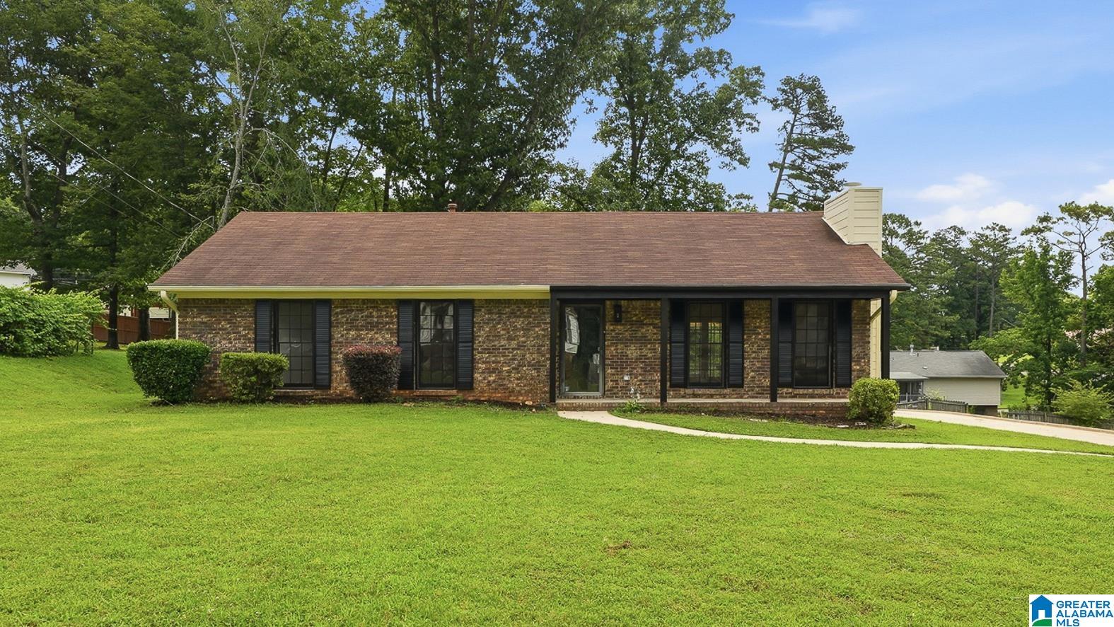 Photo 1 of Single family home for sale at 1117 Cimarron Trl, Birmingham, AL 35215 | MLS# 21456154 | Listing updated on 2026-08-04