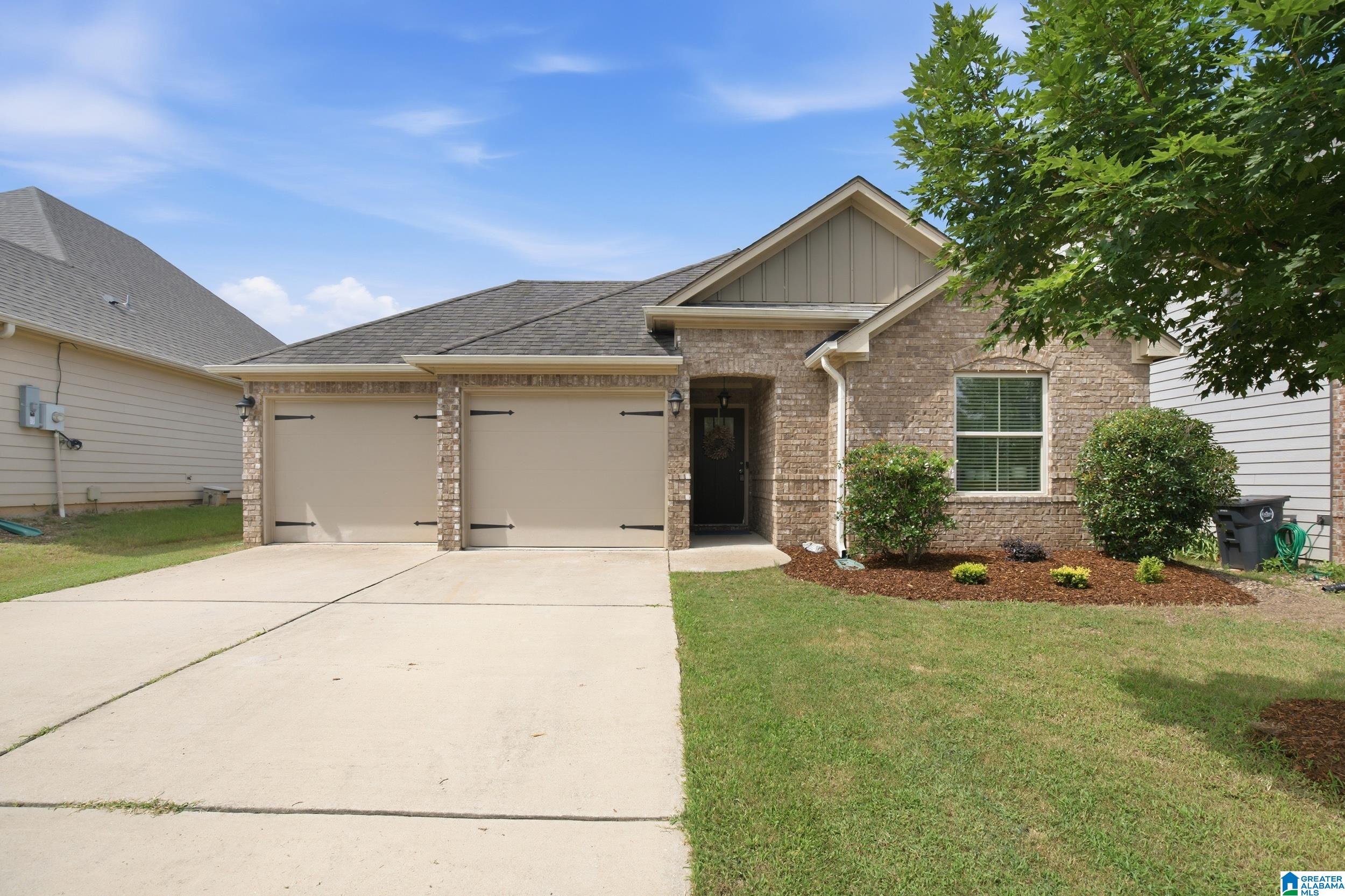 1008 BETHPAGE LANE