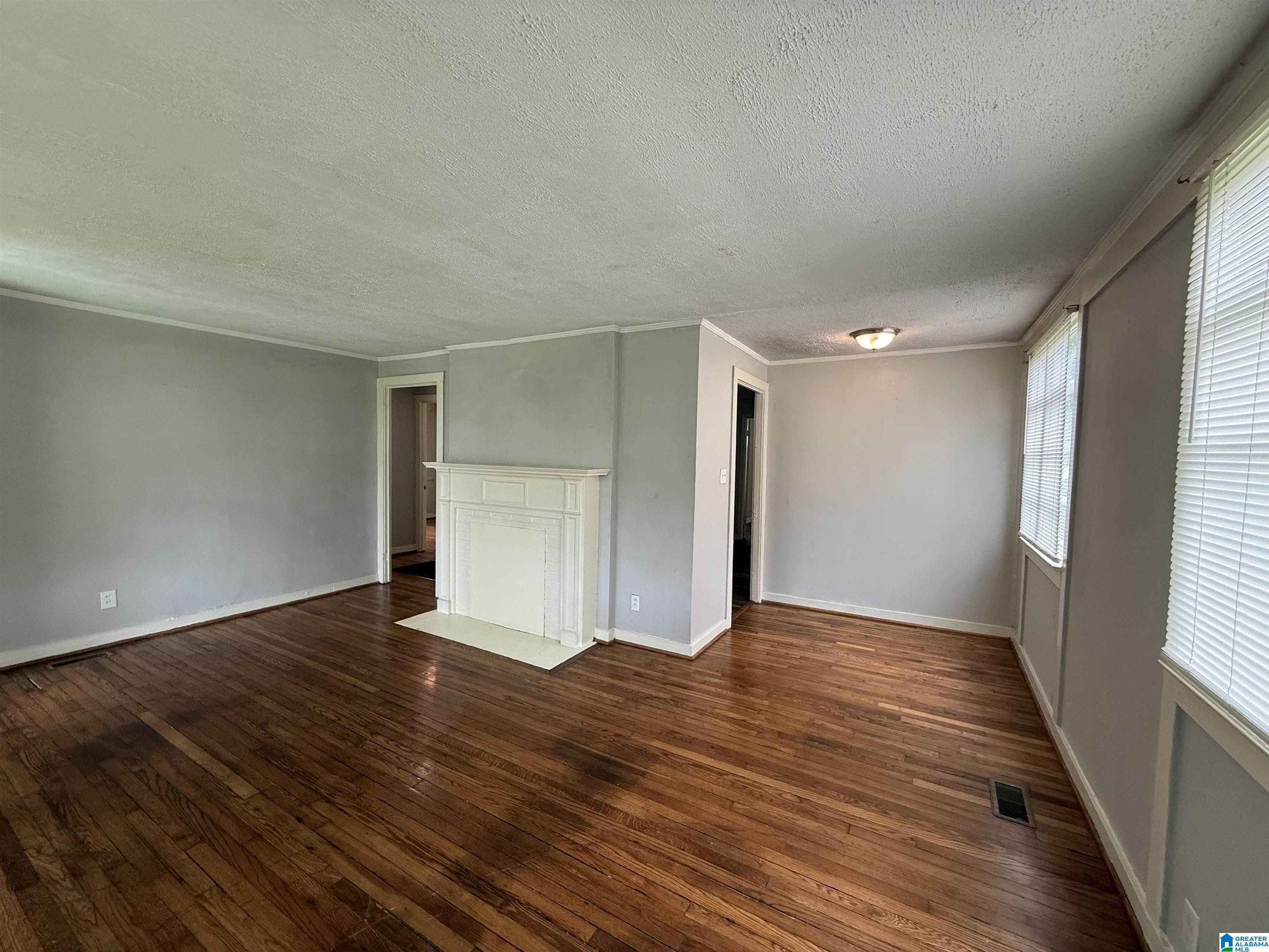 Photo 4 of Single family home for sale at 1705 2nd Court W, Birmingham, AL 35208 | MLS# 21456156 | Listing updated on 2026-07-28