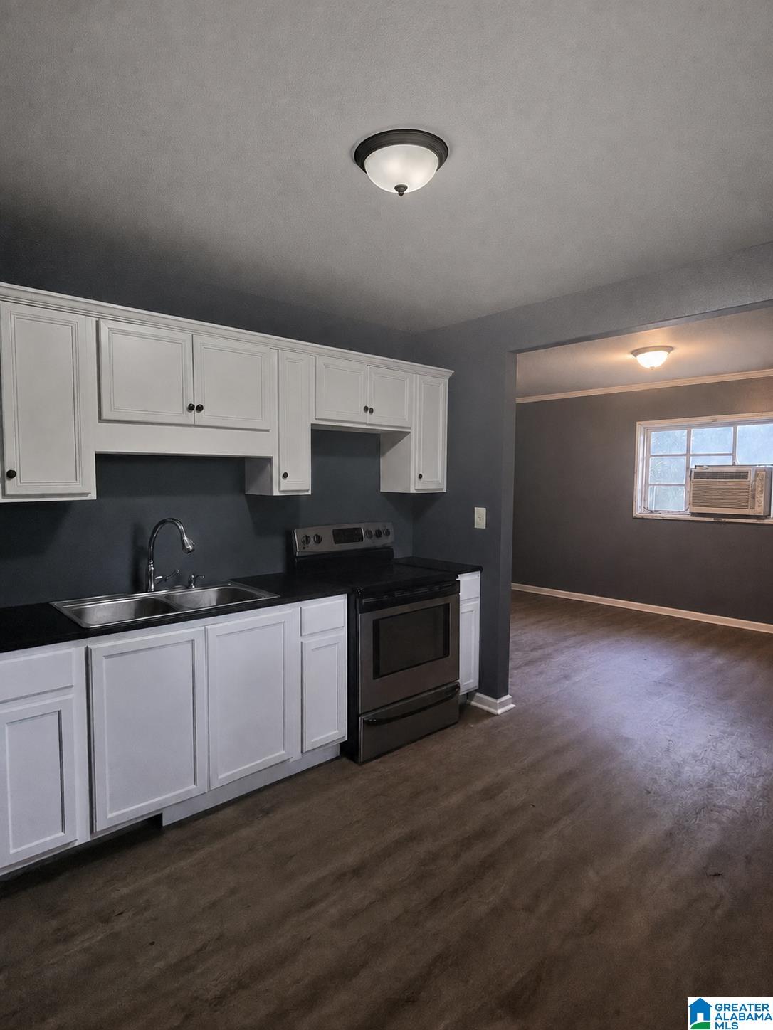 Photo 4 of Single family home for sale at 260 Tucker Ave, Birmingham, AL 35215 | MLS# 21456214 | Listing updated on 2026-06-17