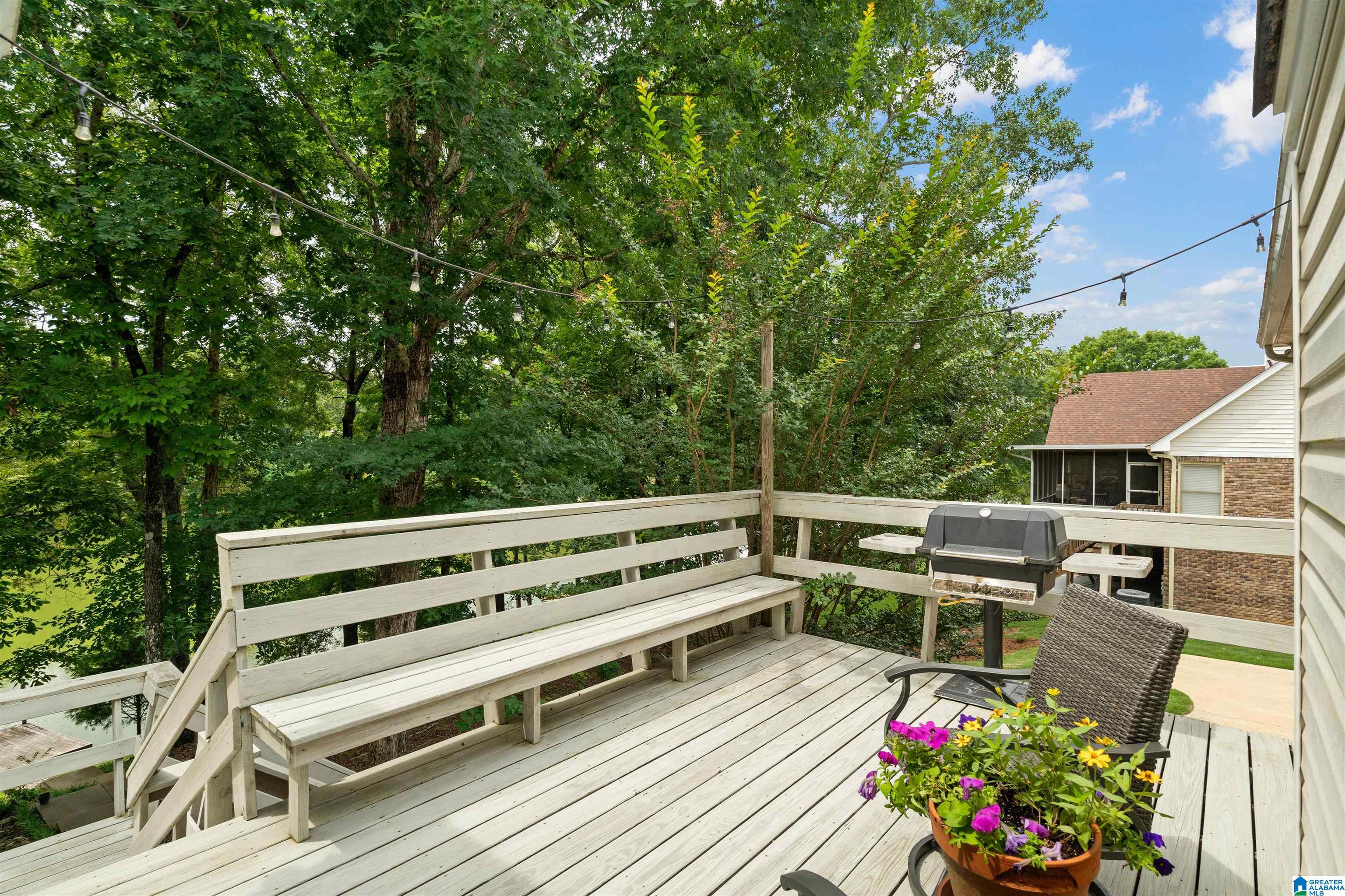 Photo 3 of Sale Pending at 621 Rena Dr, Springville, AL 35146 | MLS# 21456236 | Listing updated on 2026-06-23