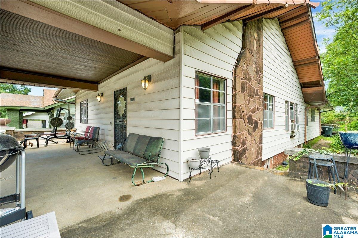 Photo 4 of Single family home for sale at 1217 33rd Street N, Birmingham, AL 35234 | MLS# 21456258 | Listing updated on 2026-09-07