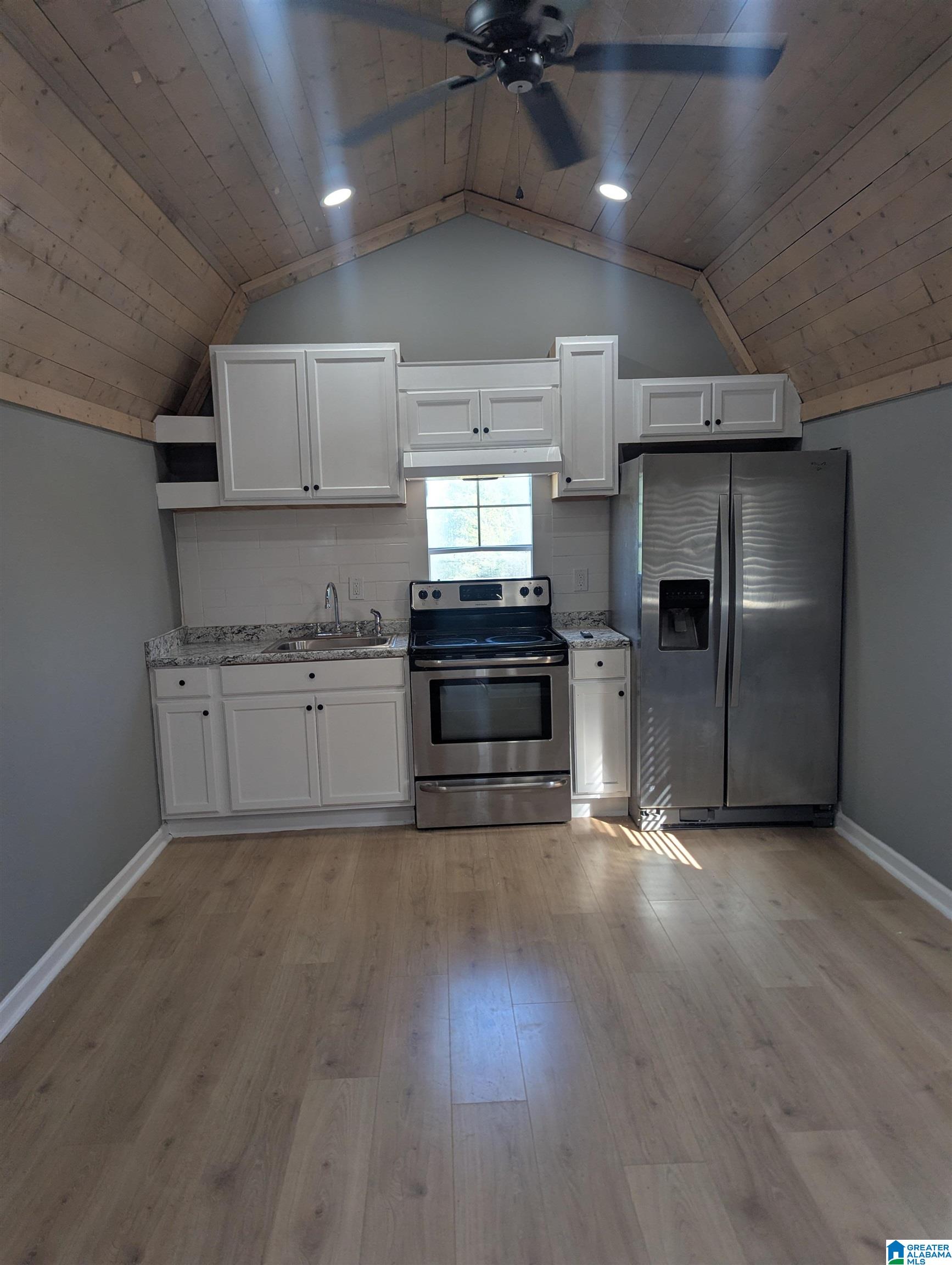 3rd image of 827 Cole Road, Munford, AL 36268 | MLS# 21456289