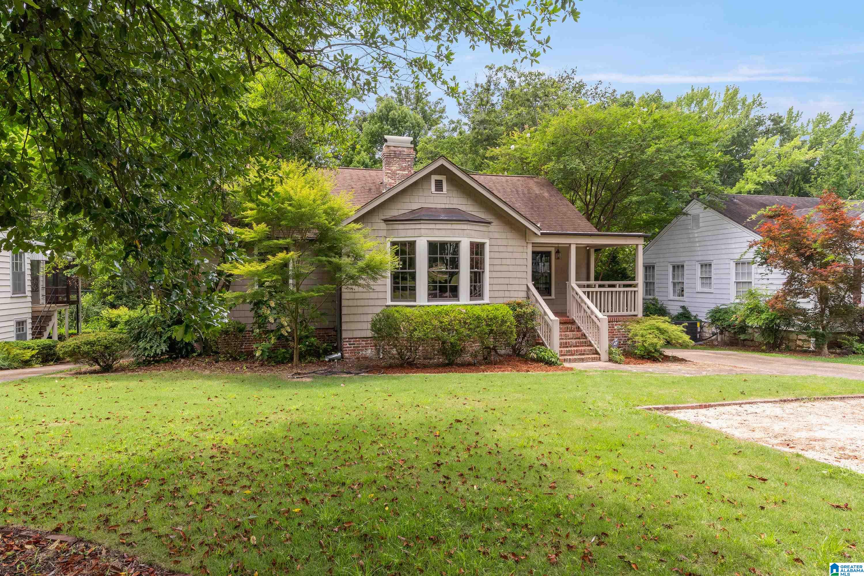 Homes for sale in Birmingham, AL | 1941 21st Avenue S, Birmingham, AL 35209 | MLS# 21456318