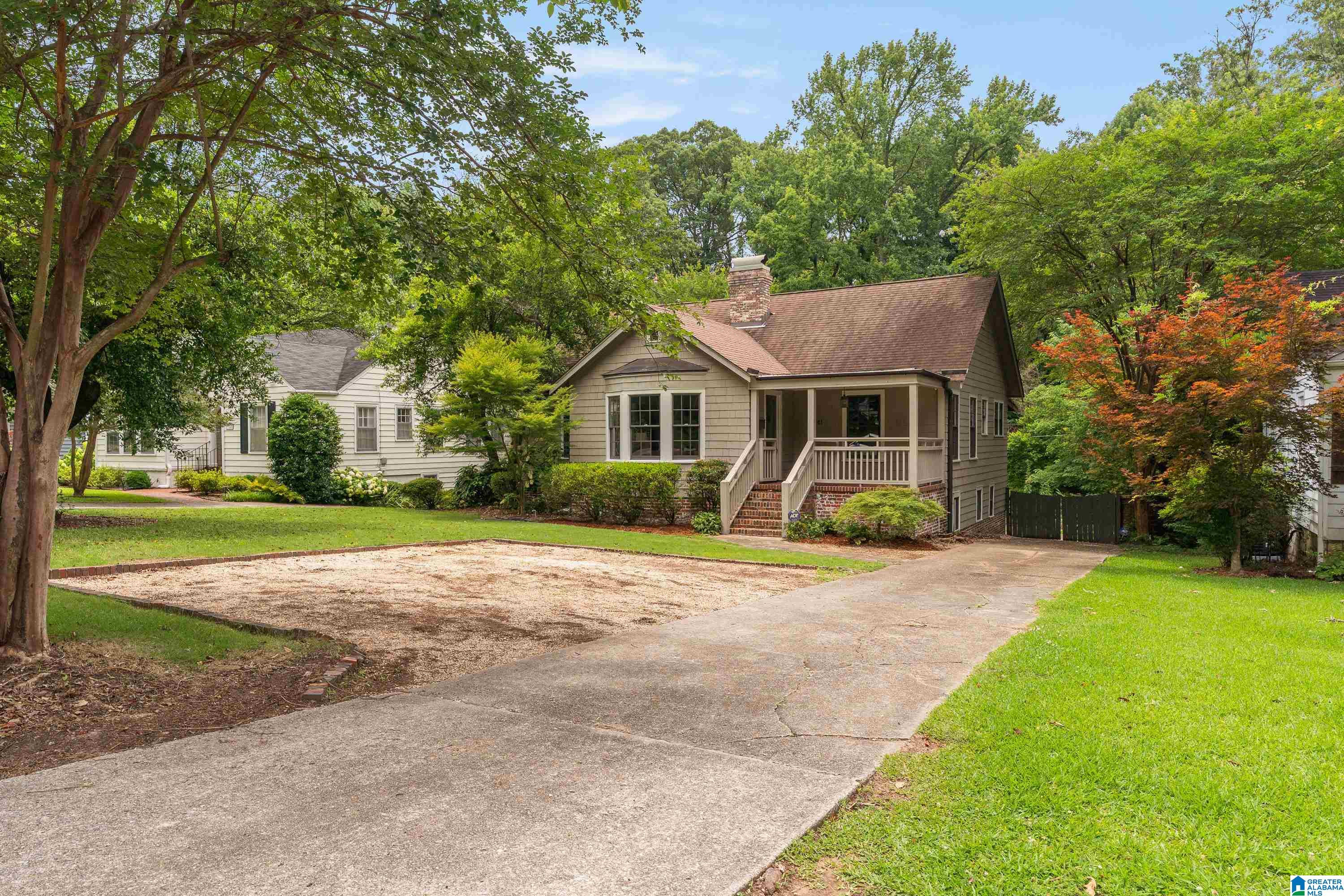 Homes for sale in Birmingham, AL | 1941 21St Avenue S, Birmingham, AL 35209 | MLS# 21456318