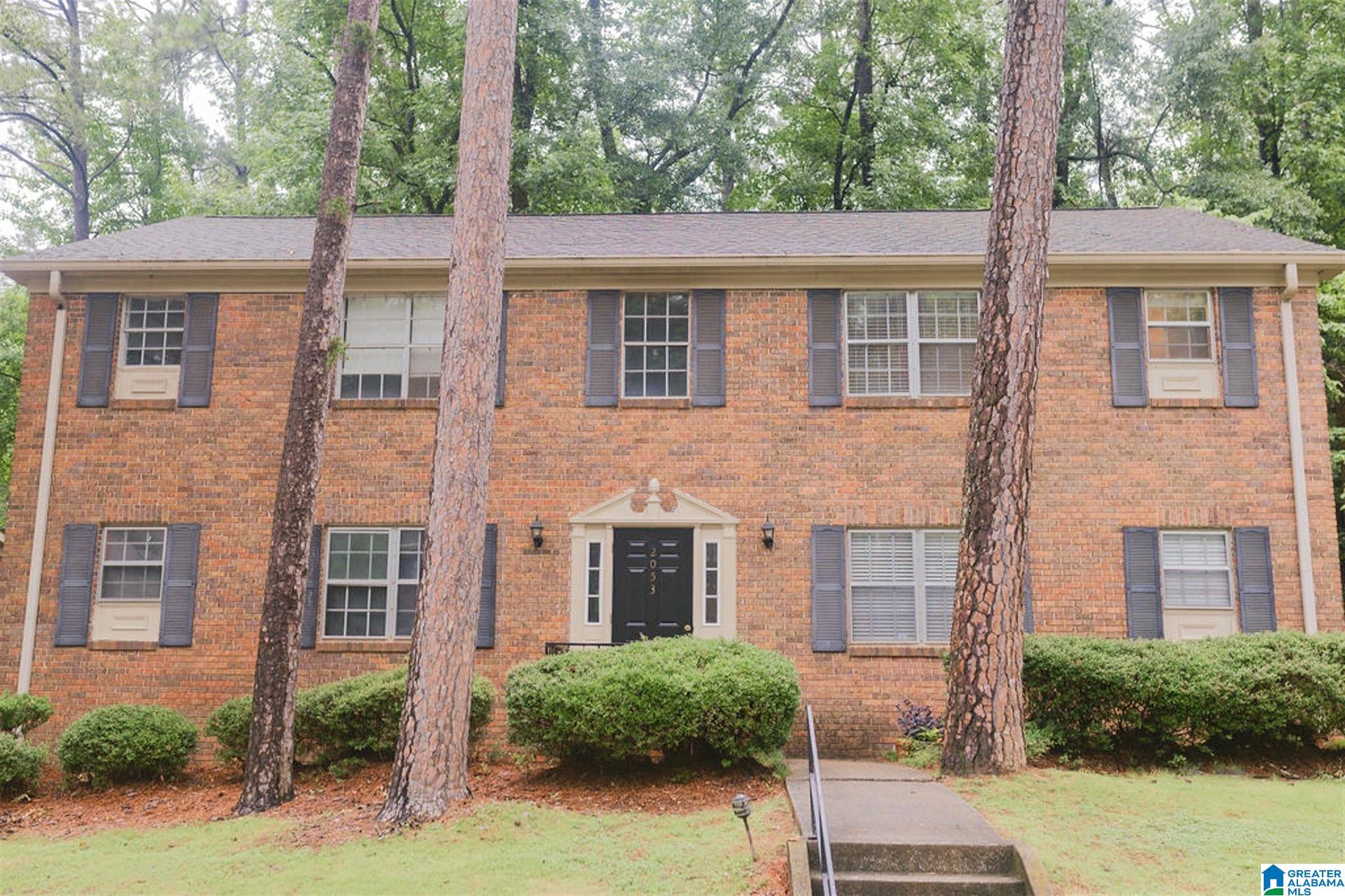 Homes for sale in Vestavia Hills, AL | 2053 Montreat Circle #Apt. D, Vestavia Hills, AL 35216 | MLS# 21456376