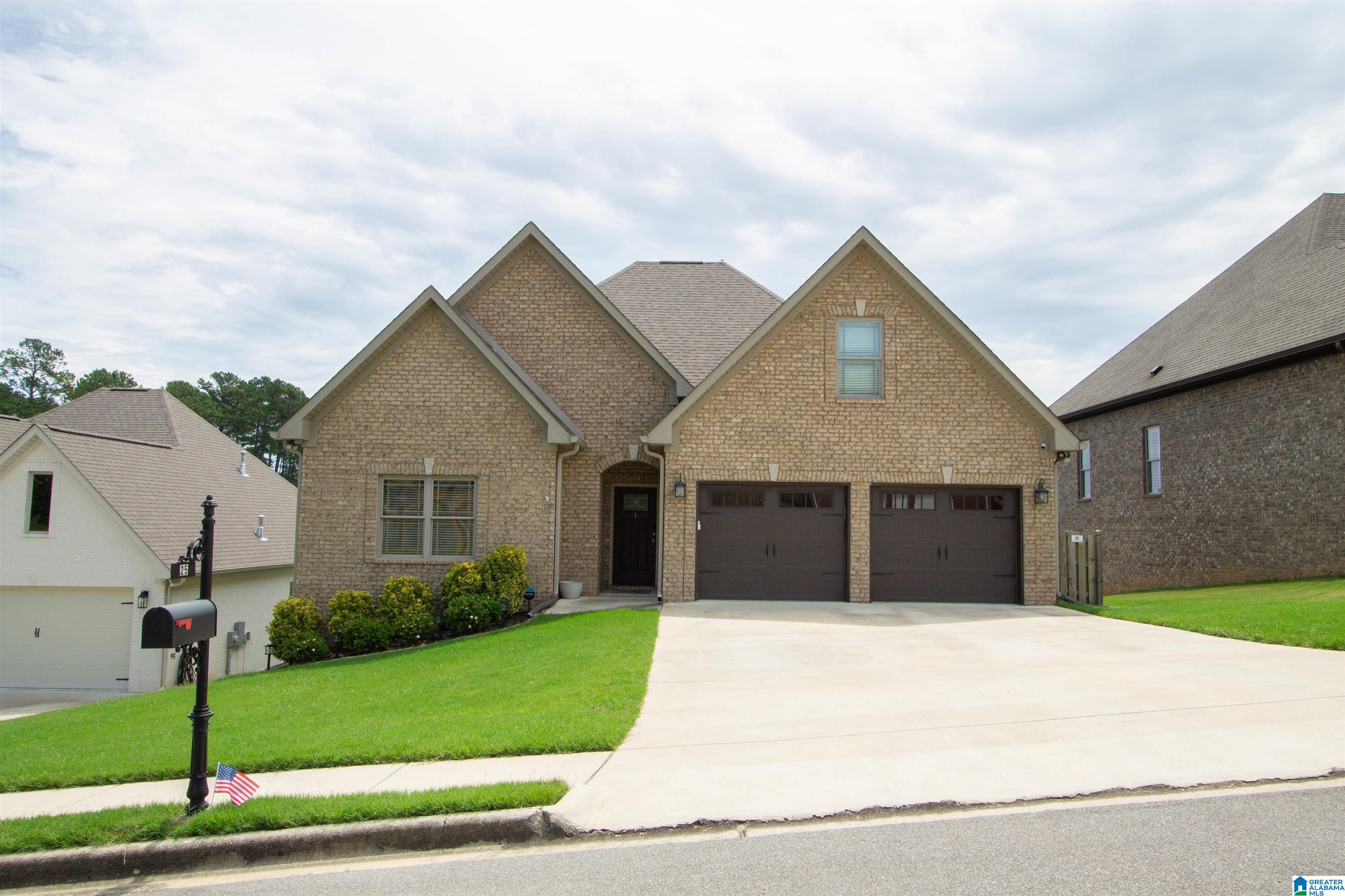 Photo 1 of Single family home for sale at 25 Briarwood St, Springville, AL 35146 | MLS# 21456387 | Listing updated on 2026-08-31