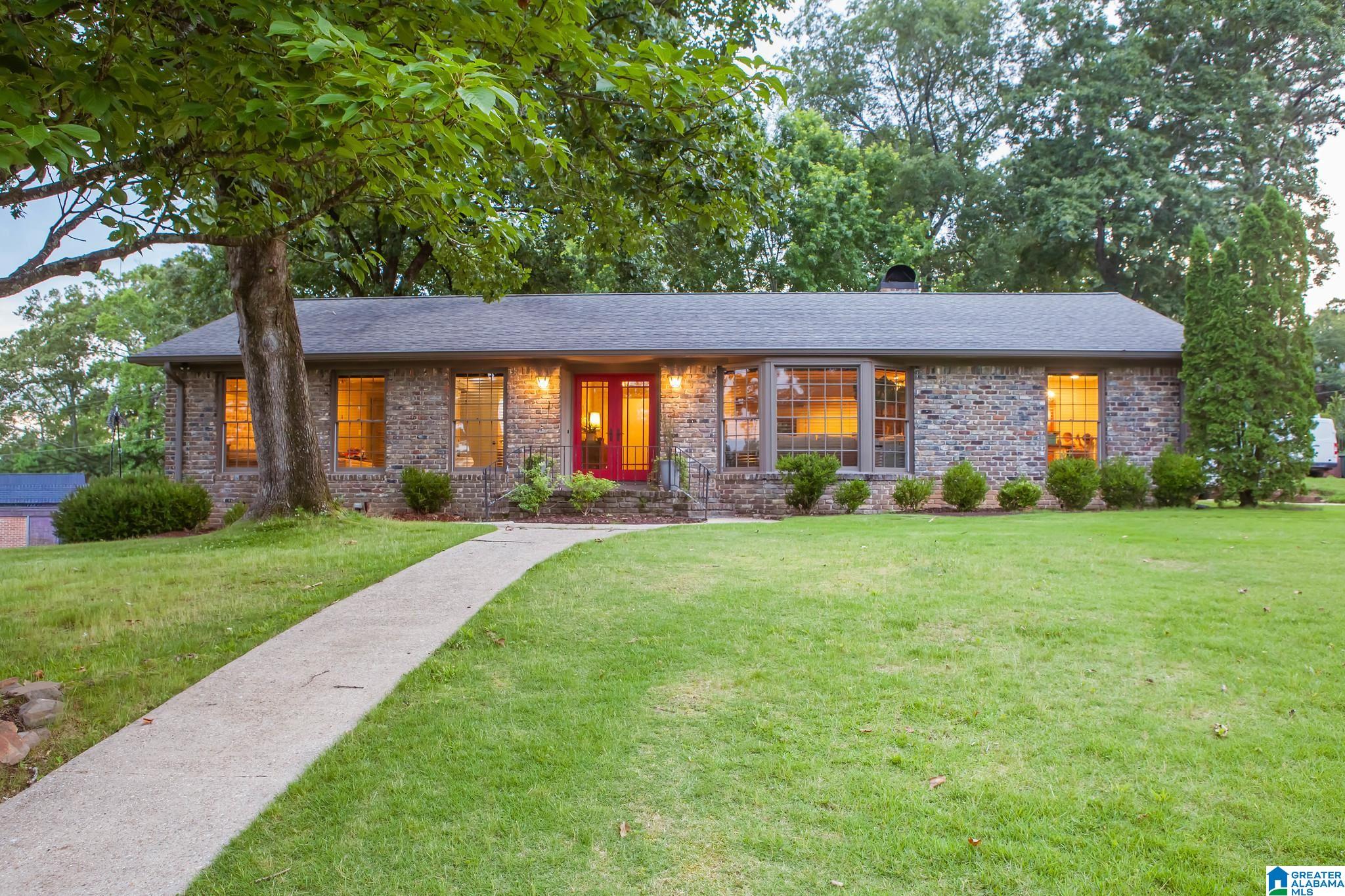 Photo 1 of Single family home for sale at 1228 Vista Ln, Vestavia, AL 35216 | MLS# 21456389 | Listing updated on 2026-06-21