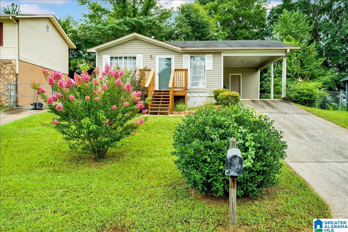 Homes for sale in Birmingham, AL | 1827 Huntington Dr, Birmingham, AL 35214 | MLS# 21456396