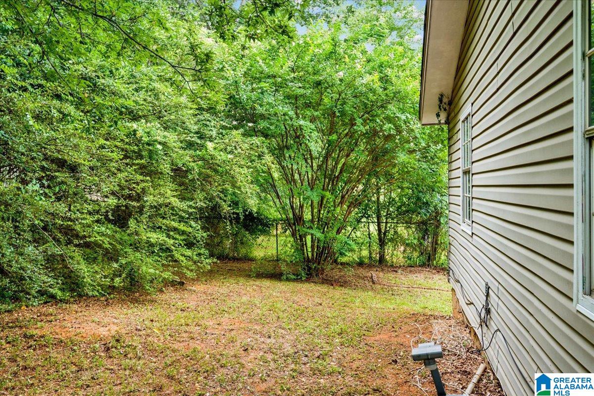Homes for sale in Birmingham, AL | 1827 Huntington Dr, Birmingham, AL 35214 | MLS# 21456396