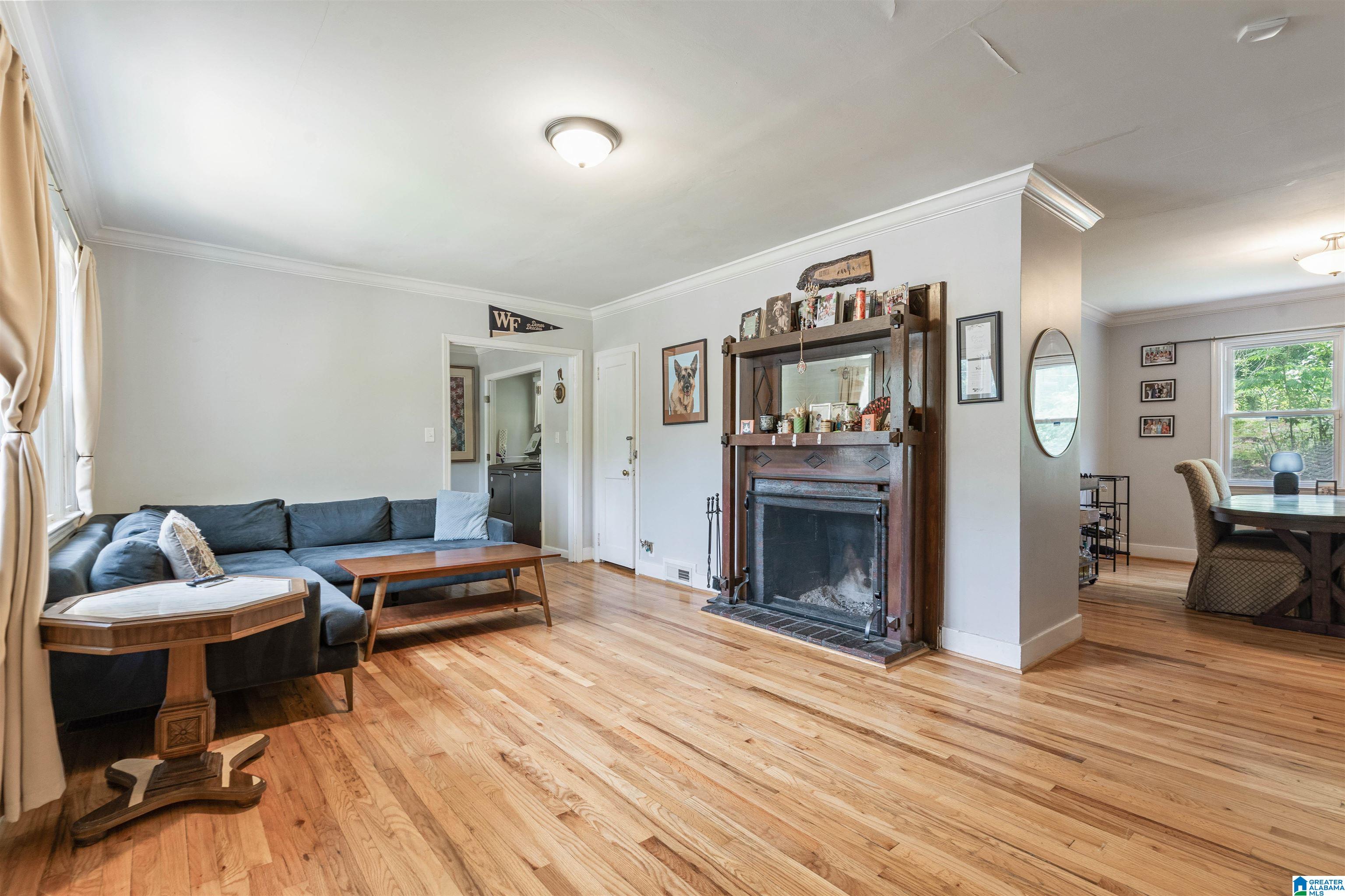 Photo 3 of Single family home for sale at 629 19th Terrace, Birmingham, AL 35205 | MLS# 21456405 | Listing updated on 2026-08-18