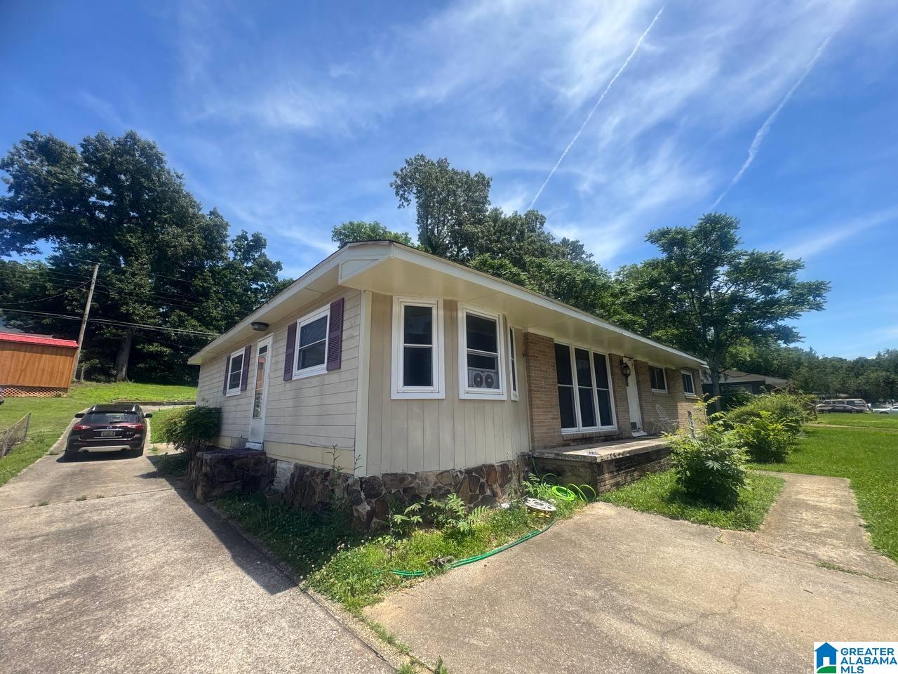 Homes for sale in Florence, AL | 2226 Shades Avenue, Florence, AL 35630 | MLS# 21456418
