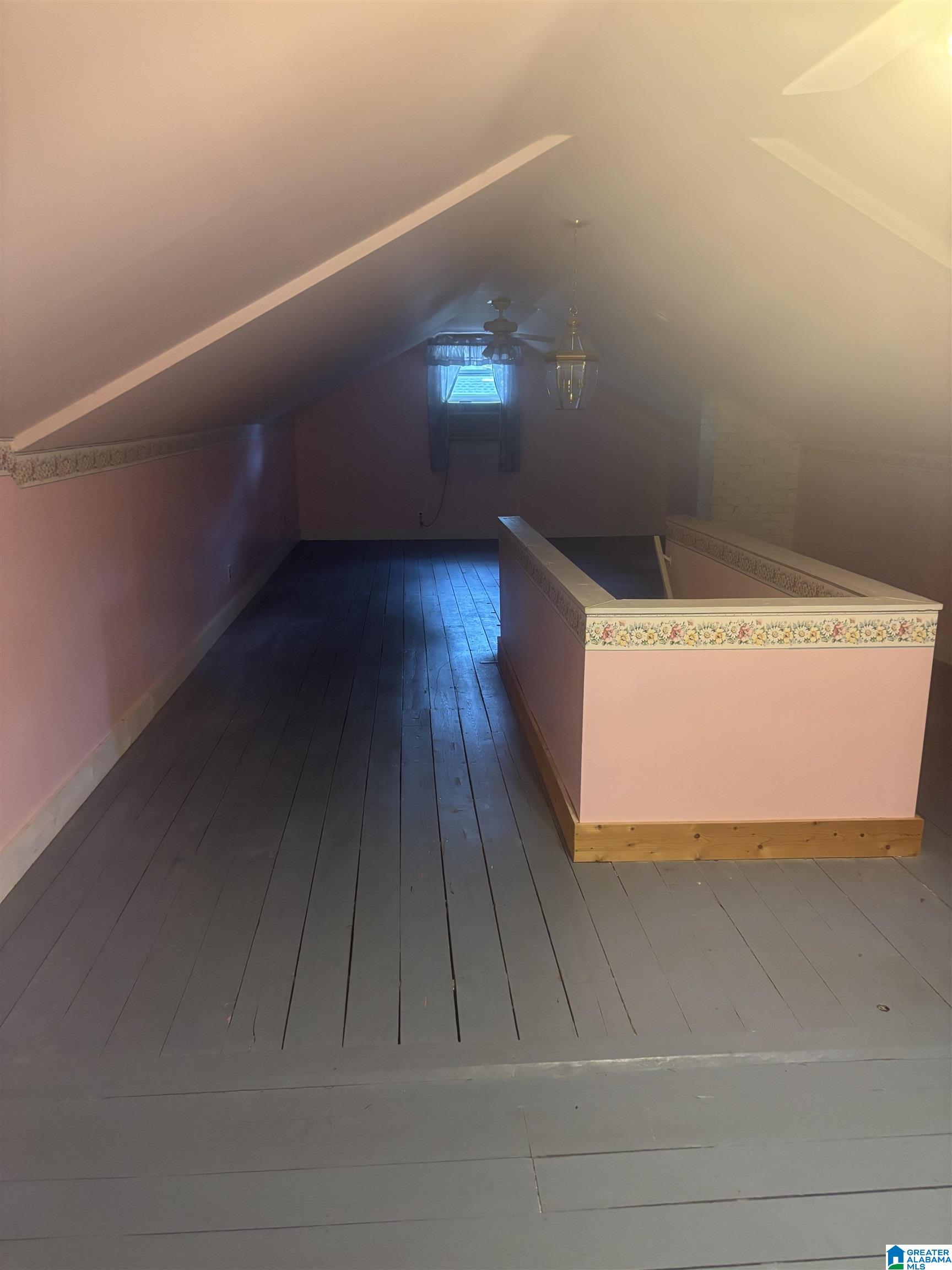 3rd image of 9 E Walnut Street, Sylacauga, AL 35150 | MLS# 21456443