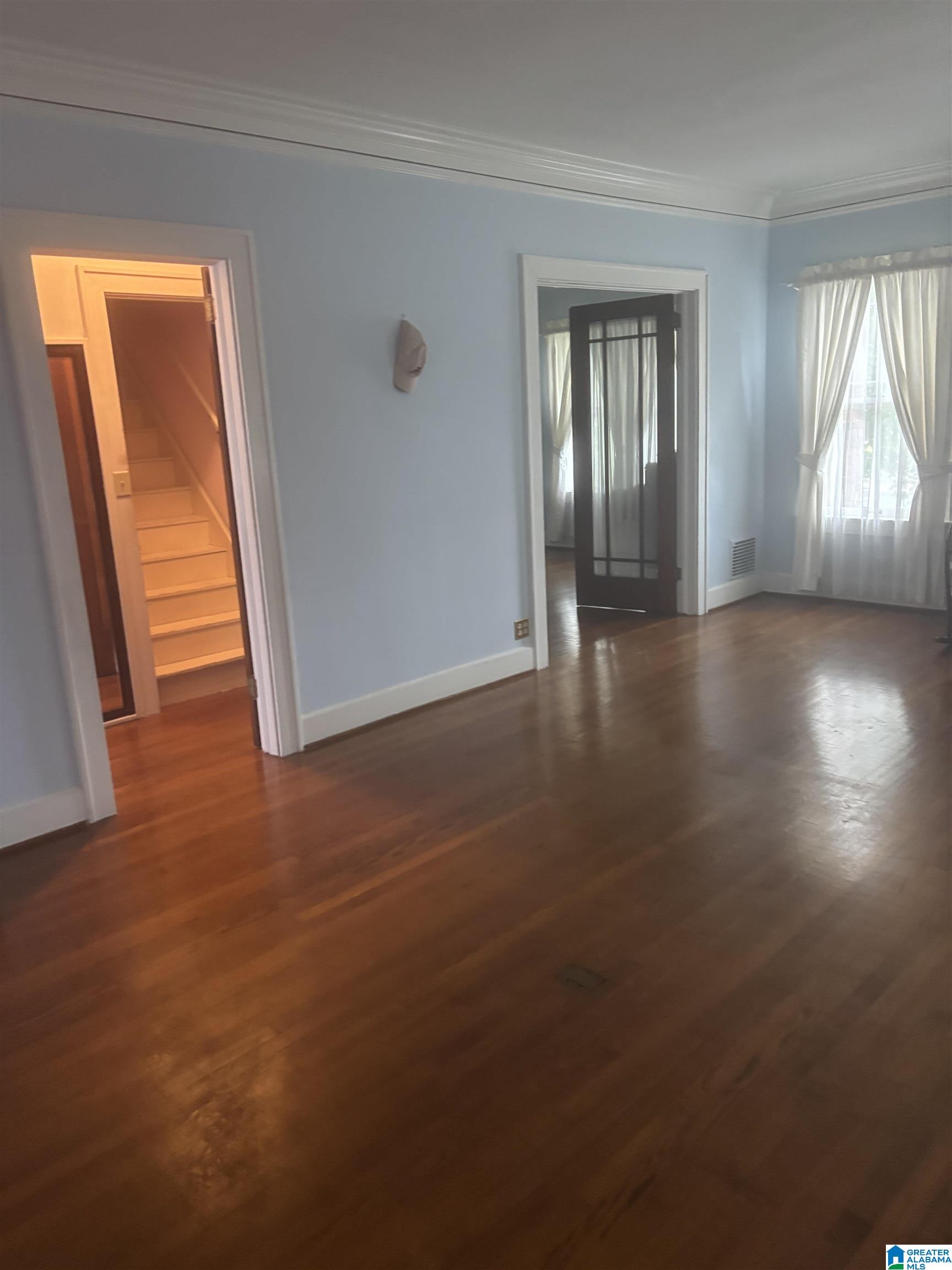 4th image of 9 E Walnut Street, Sylacauga, AL 35150 | MLS# 21456443