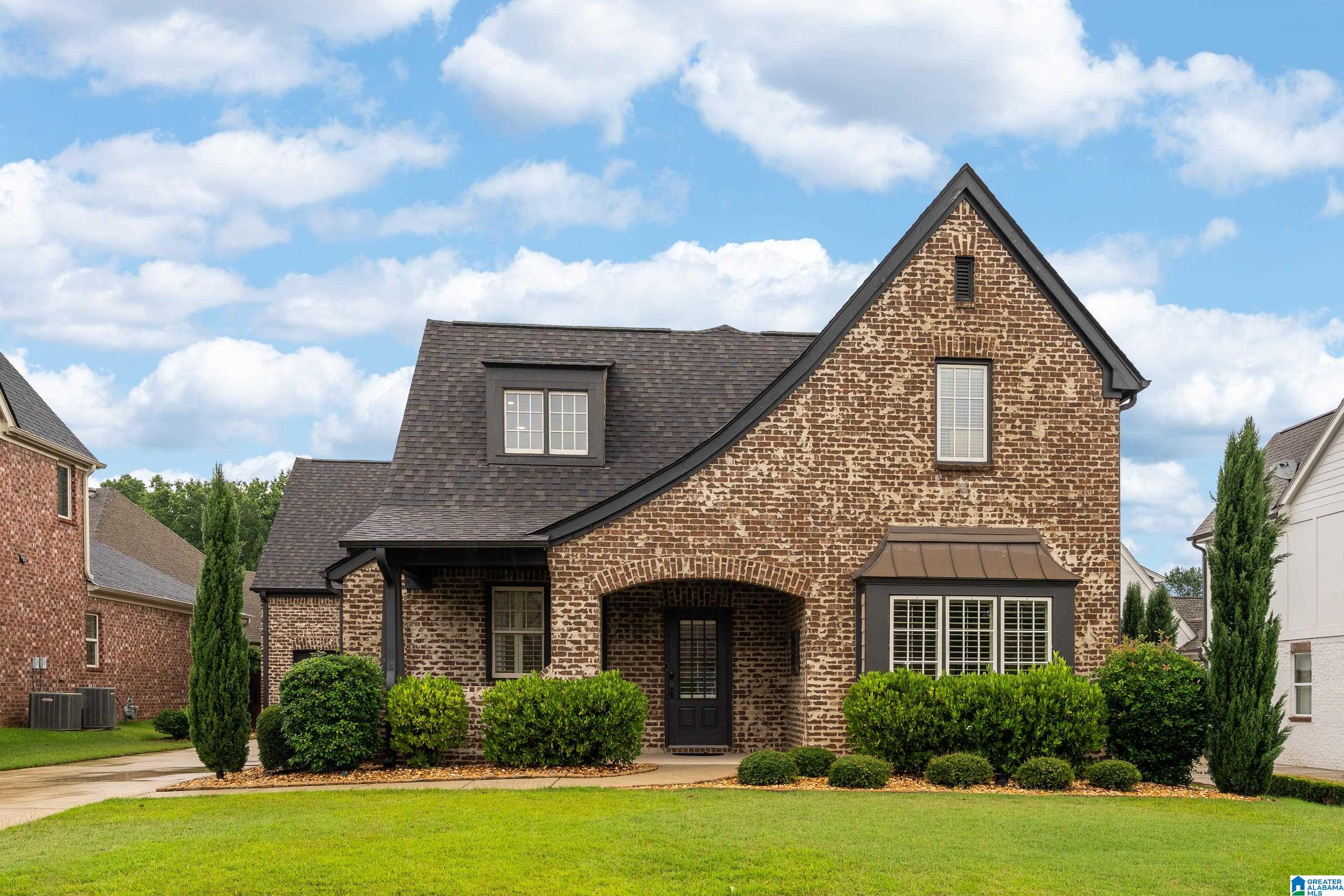 Homes for sale in Birmingham, AL | 1098 Regent Park Dr, Birmingham, AL 35242 | MLS# 21456445