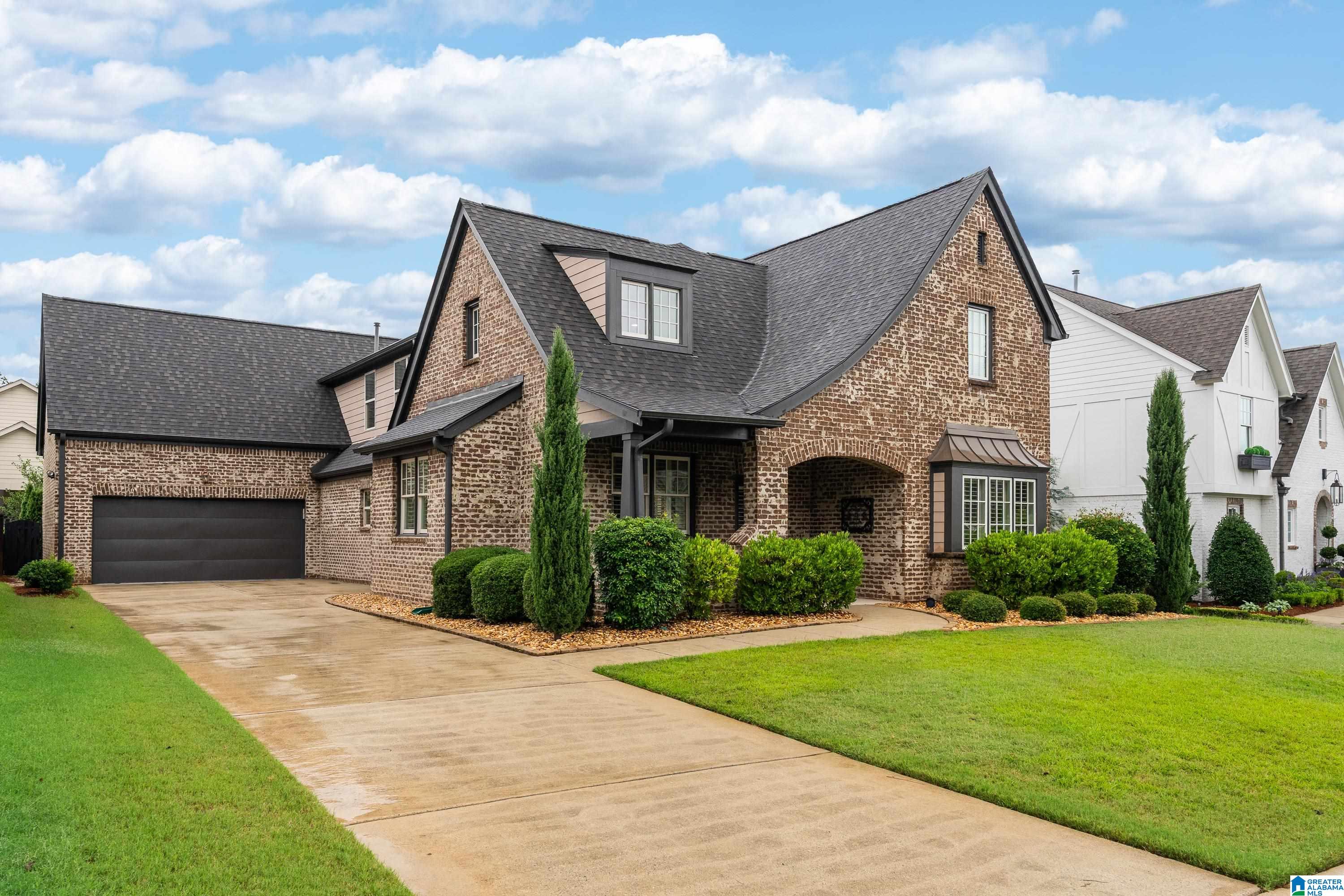 Homes for sale in Birmingham, AL | 1098 Regent Park Dr, Birmingham, AL 35242 | MLS# 21456445