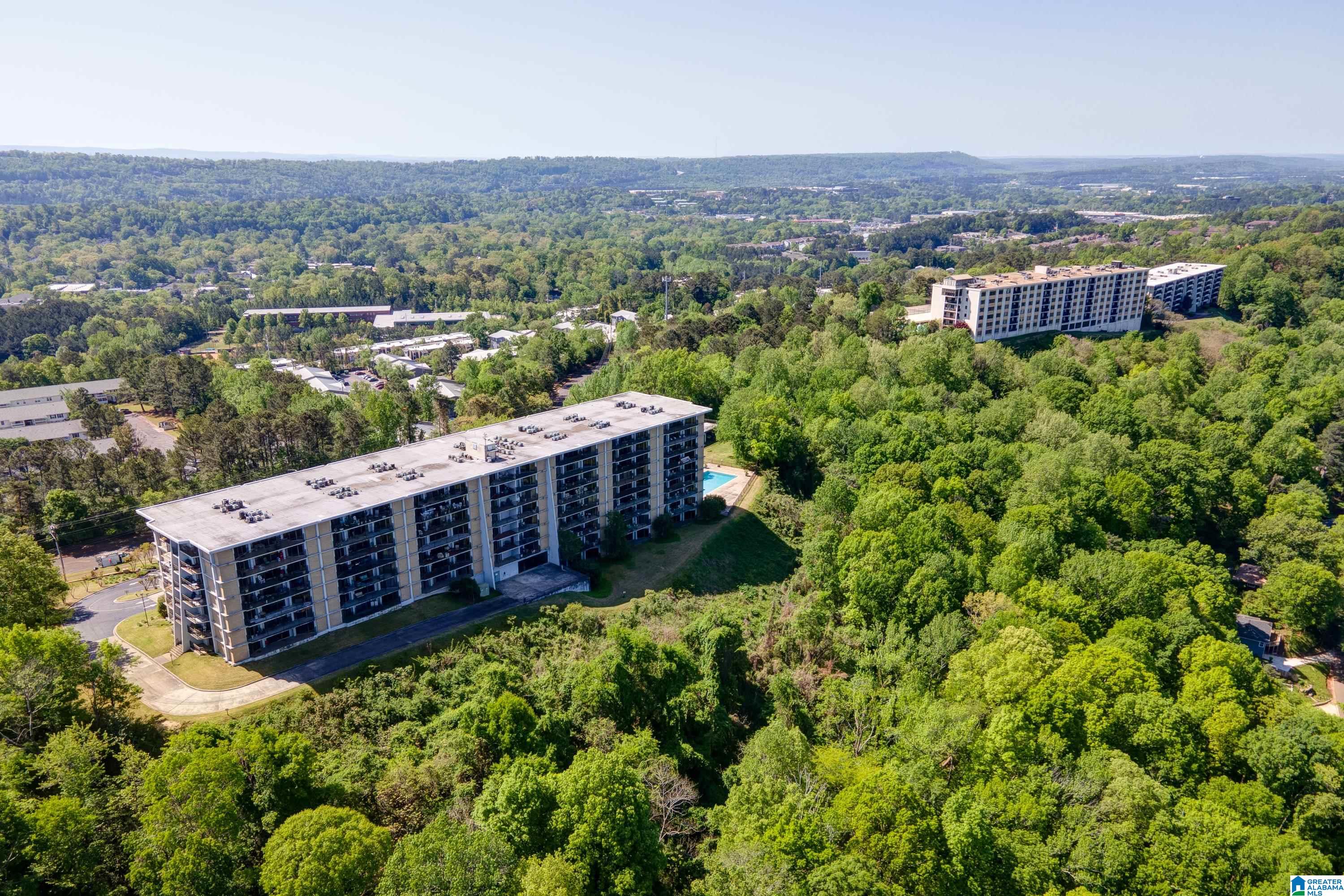 Homes for sale in Birmingham, AL | 1200 Beacon Parkway E #704, Birmingham, AL 35209 | MLS# 21456460