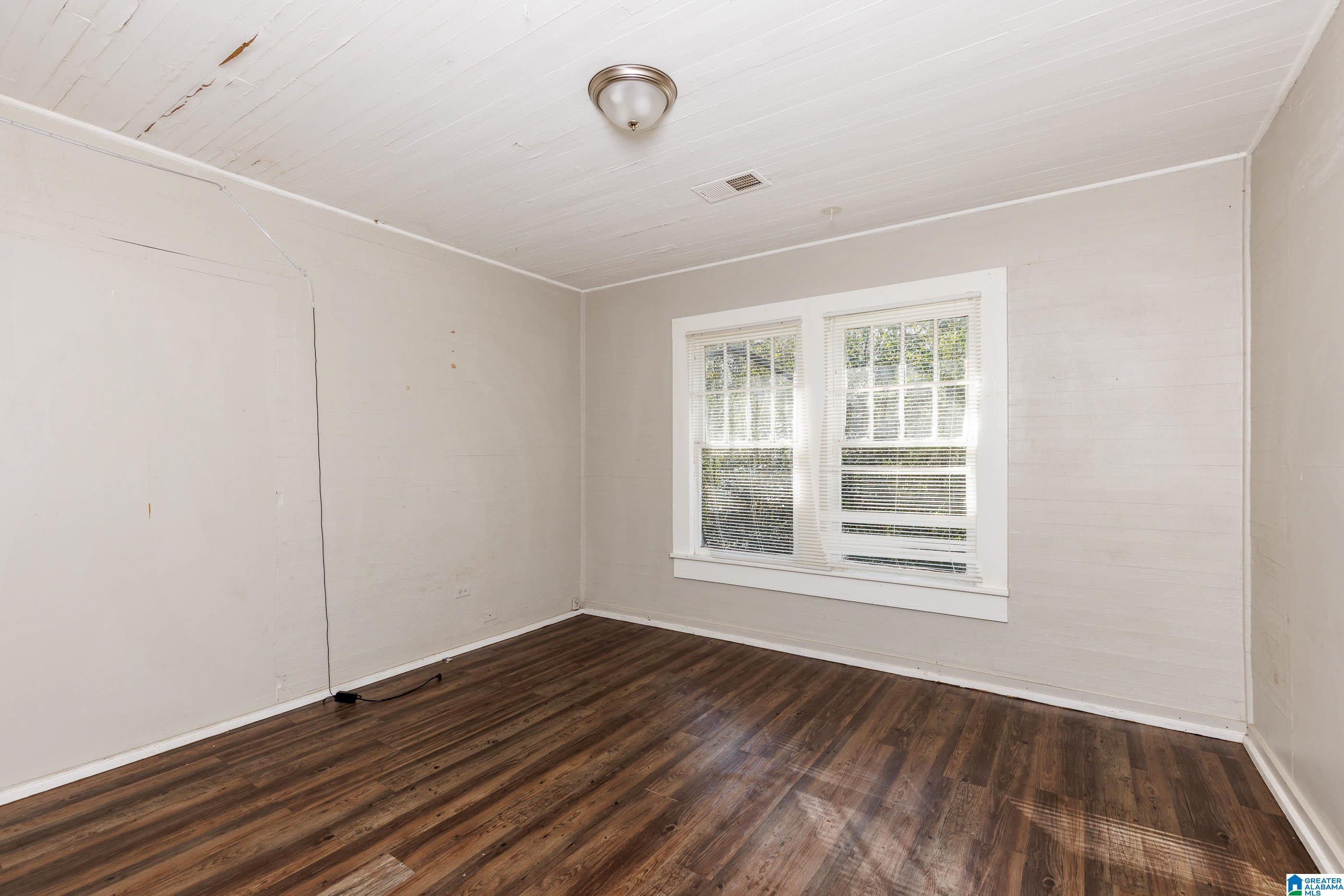 11th image of 412 5th Street, Sylacauga, AL 35150 | MLS# 21456479
