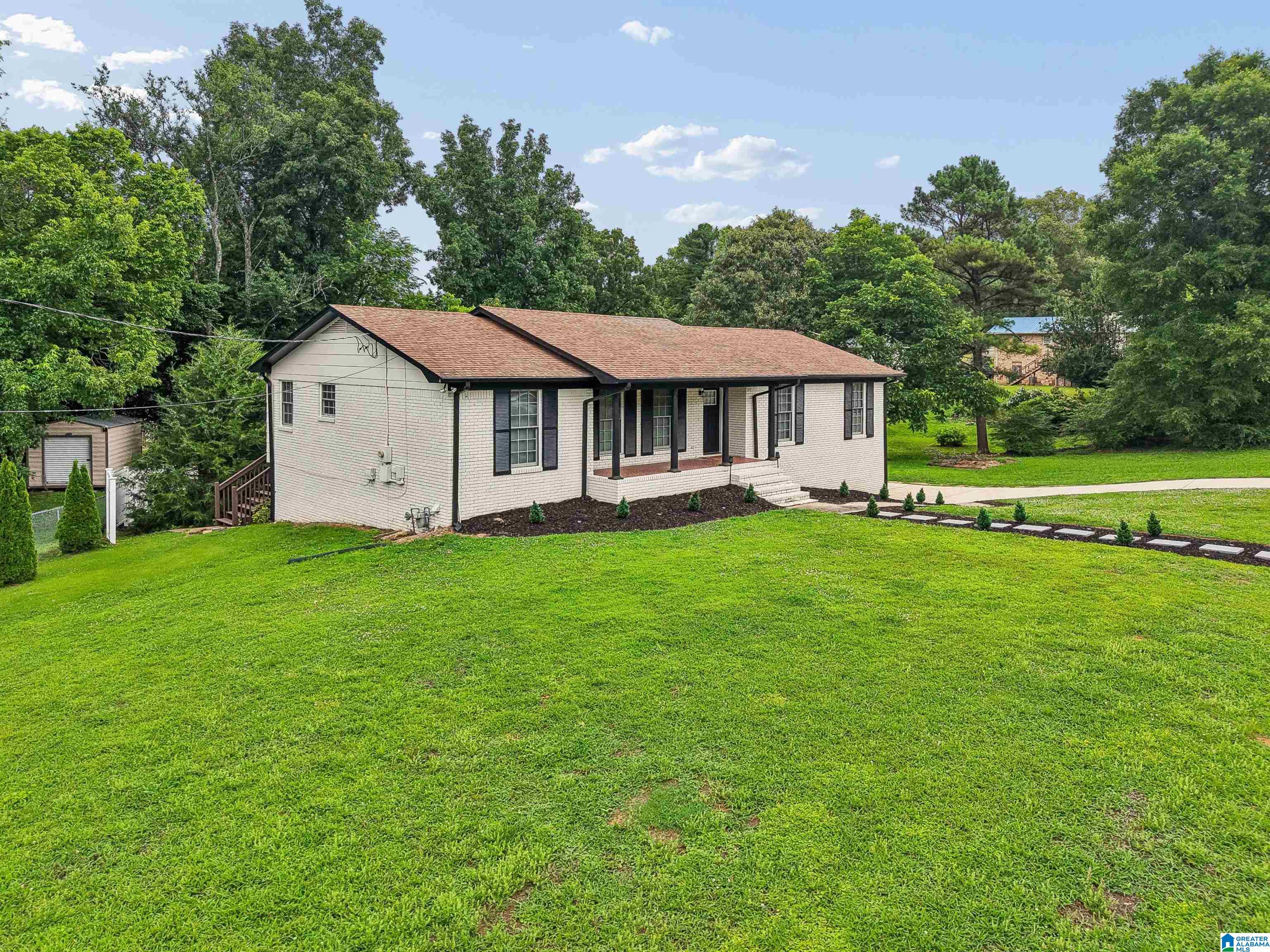 2nd image of 1812 Mara Dr, Center Point, AL 35215 | MLS# 21456483