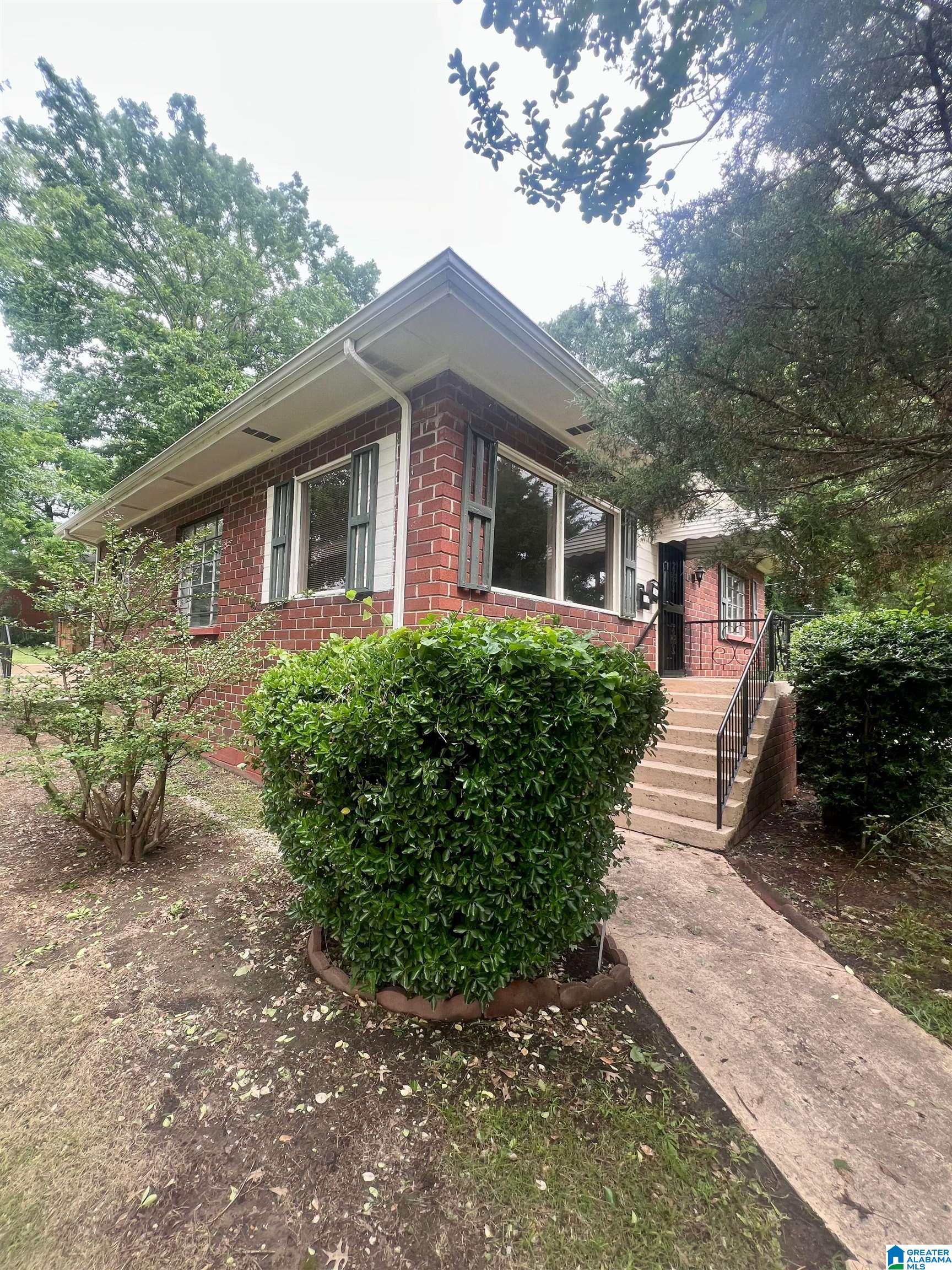 Homes for sale in Birmingham, AL | 106 Avenue V, Birmingham, AL 35214 | MLS# 21456509